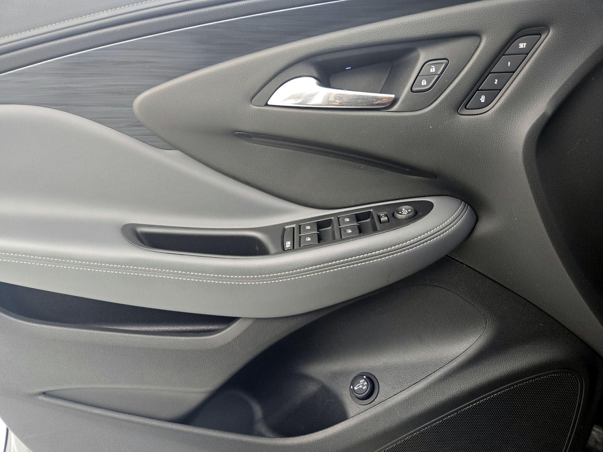 Thumbnail: 2020 Buick Envision - 12