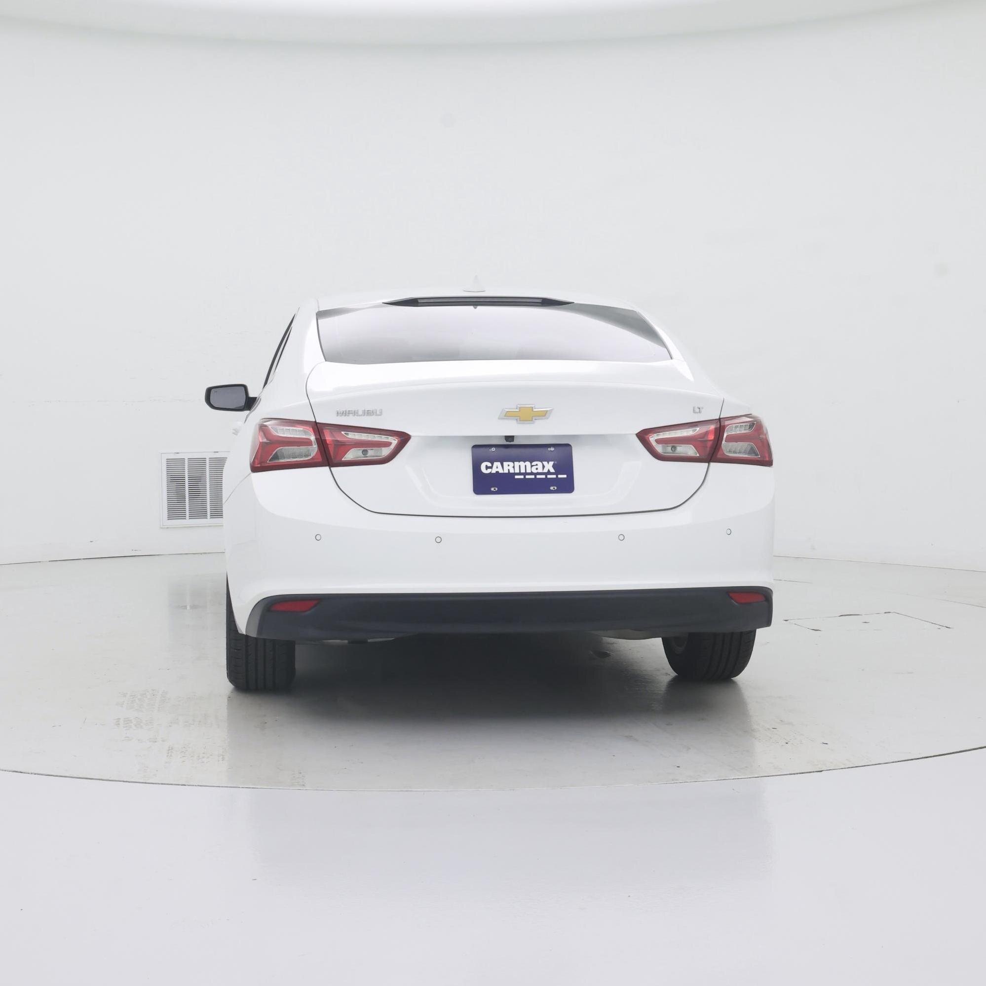 Thumbnail: 2021 Chevrolet Malibu - 6