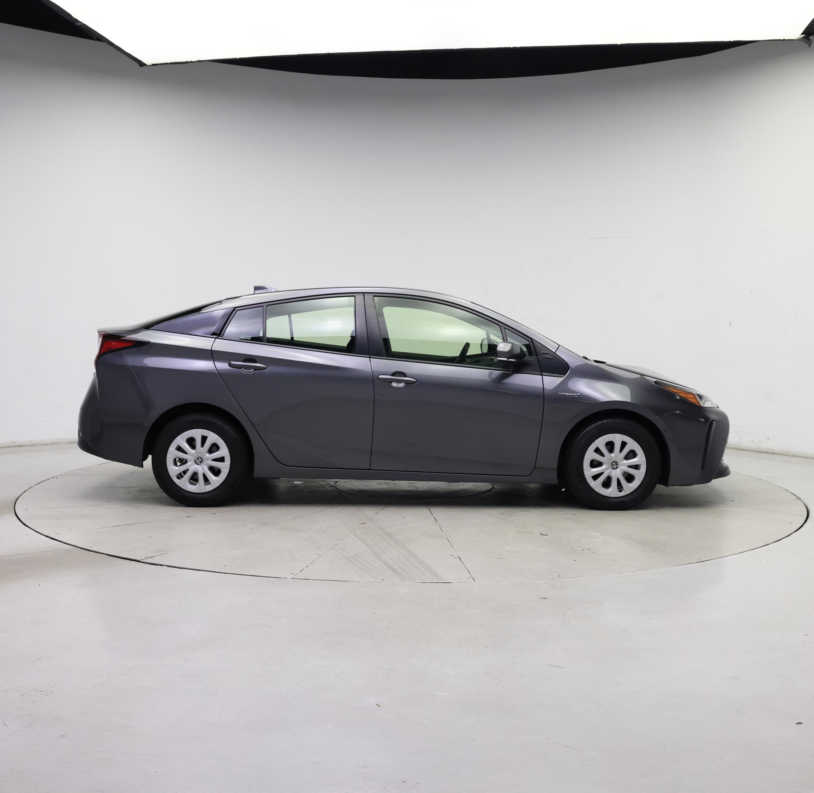 Thumbnail: 2022 Toyota Prius - 7