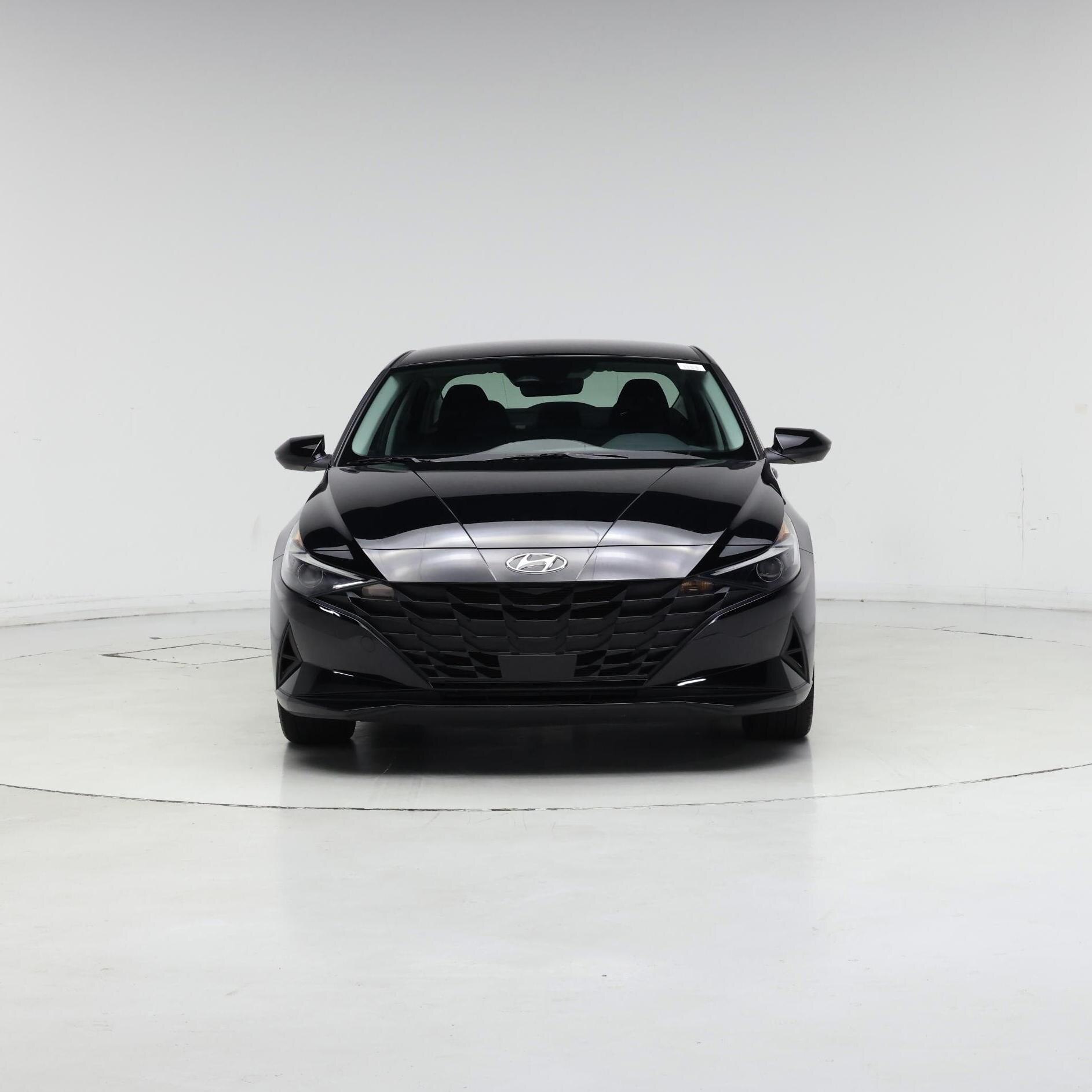 Thumbnail: 2023 Hyundai Elantra - 5
