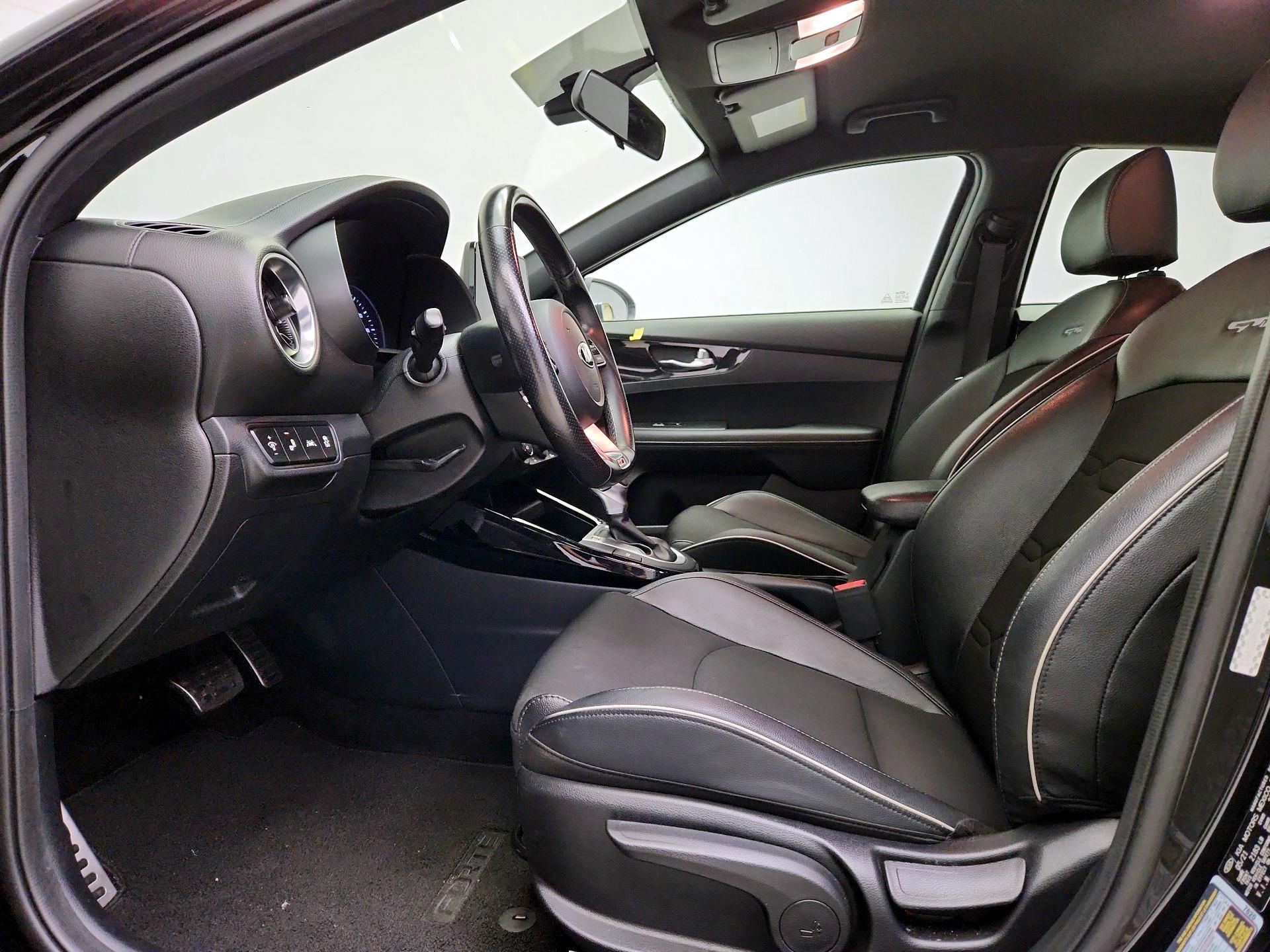 Thumbnail: 2021 Kia Forte - 11