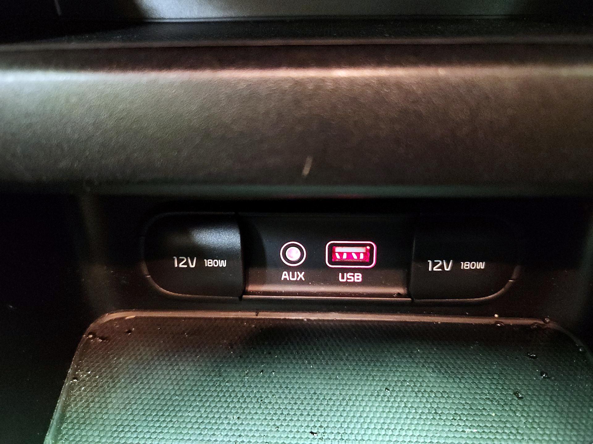 Thumbnail: 2021 Kia Forte - 18