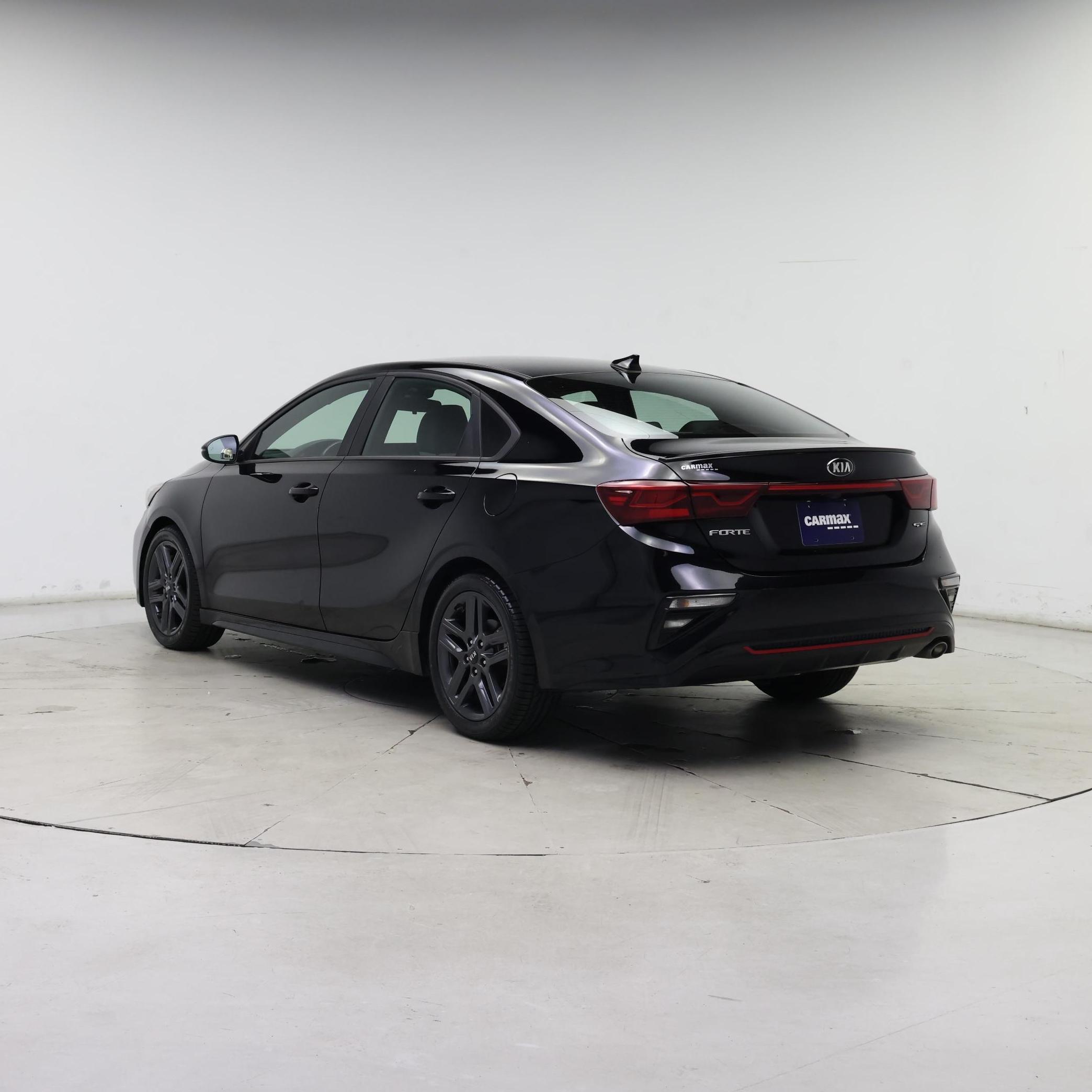 Thumbnail: 2021 Kia Forte - 2