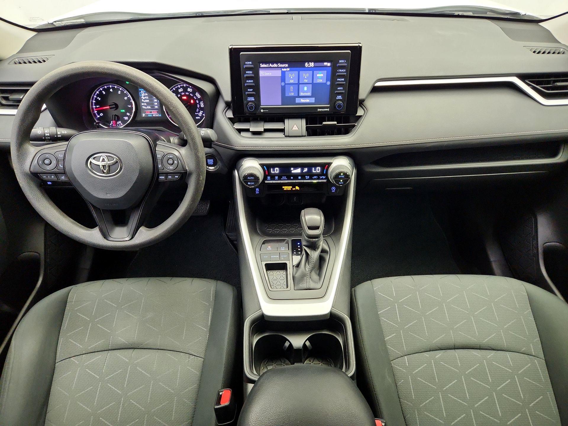 Thumbnail: 2021 Toyota RAV4 - 9