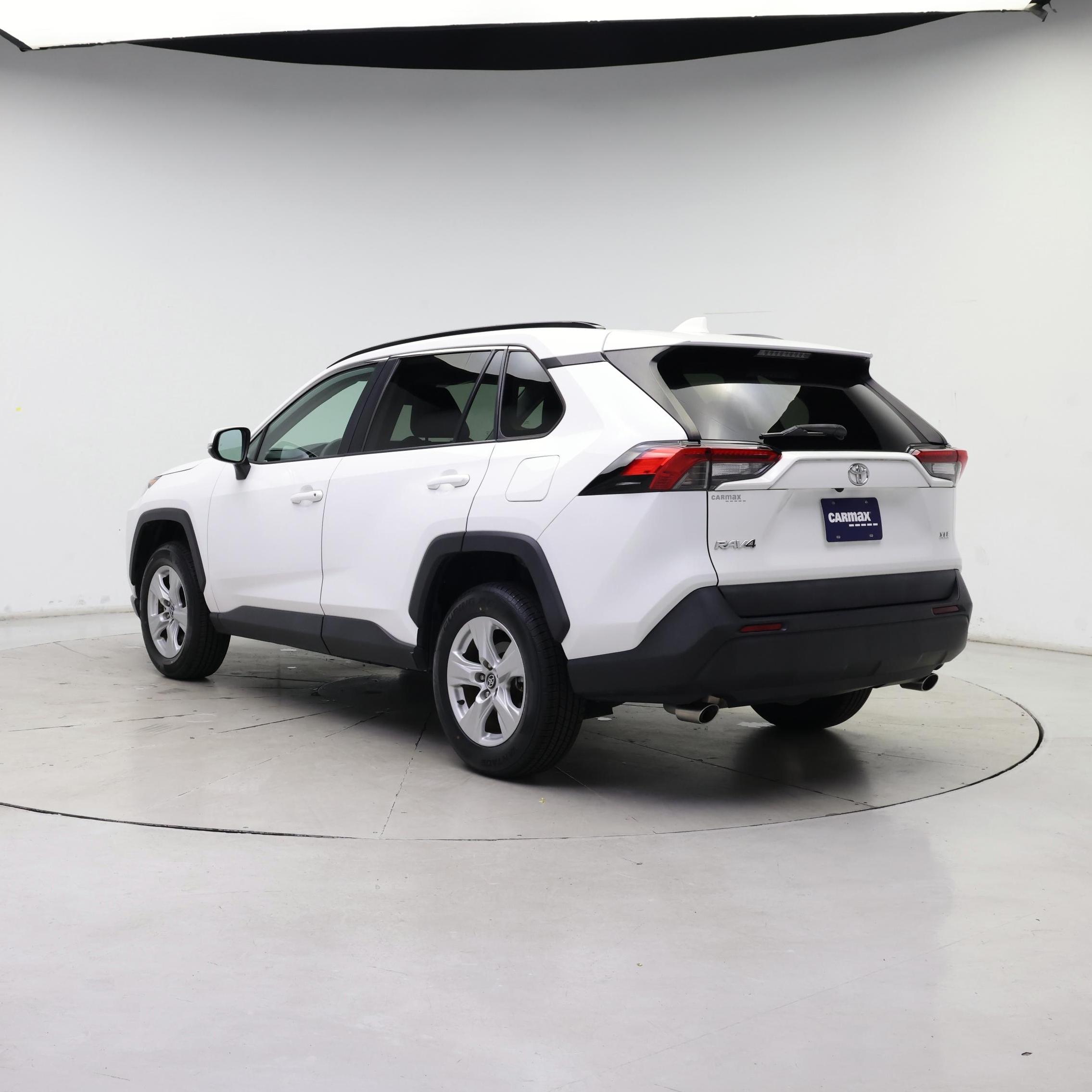 Thumbnail: 2021 Toyota RAV4 - 2