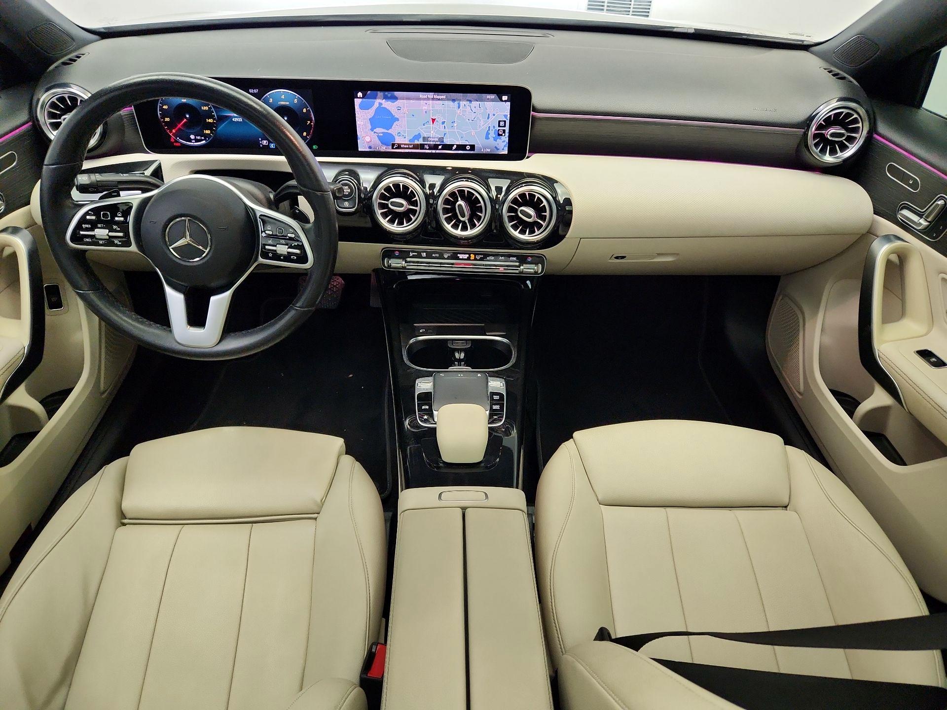 Thumbnail: 2019 Mercedes-Benz A-Class - 9