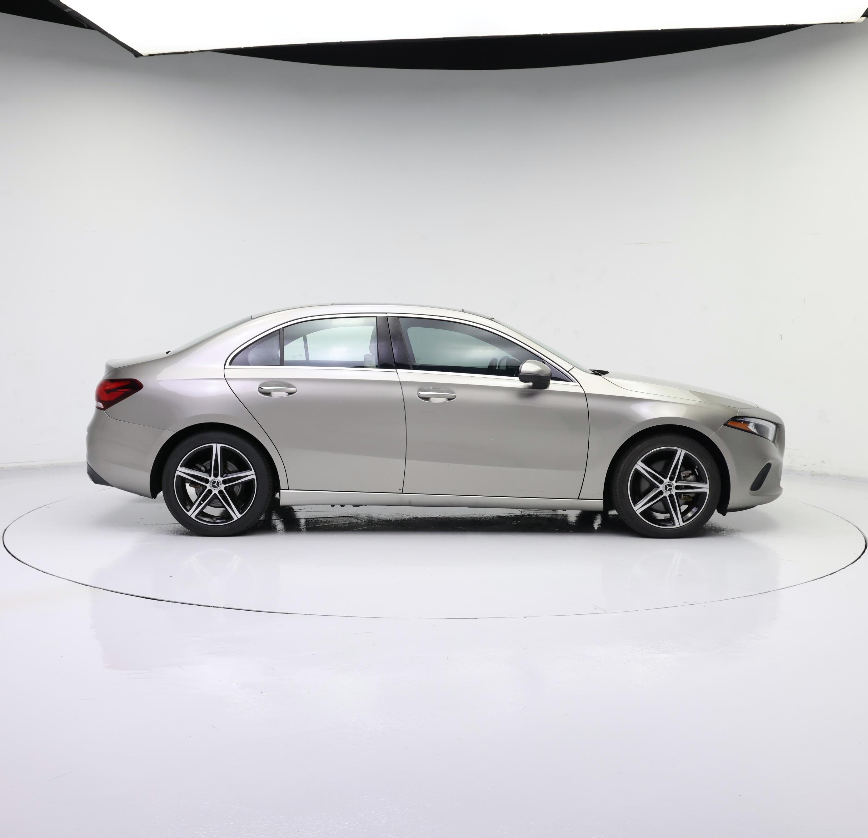 Thumbnail: 2019 Mercedes-Benz A-Class - 7