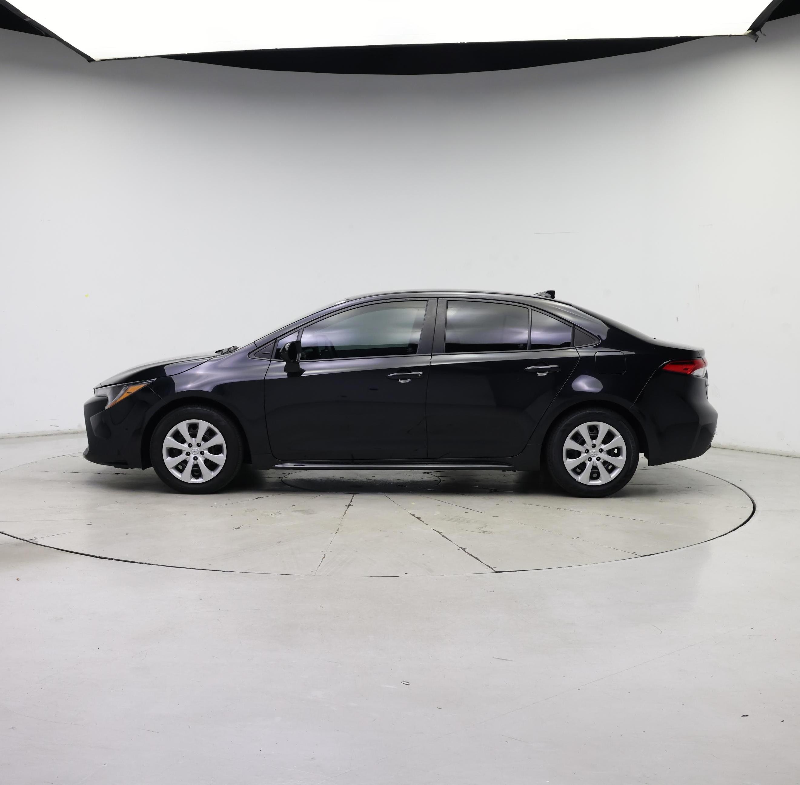 Thumbnail: 2022 Toyota Corolla - 3