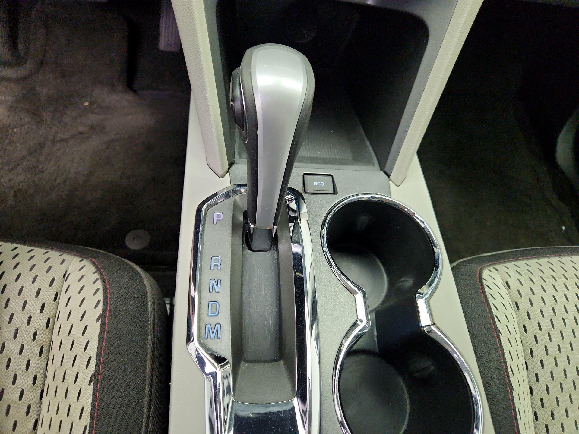 Thumbnail: 2014 Chevrolet Equinox - 16