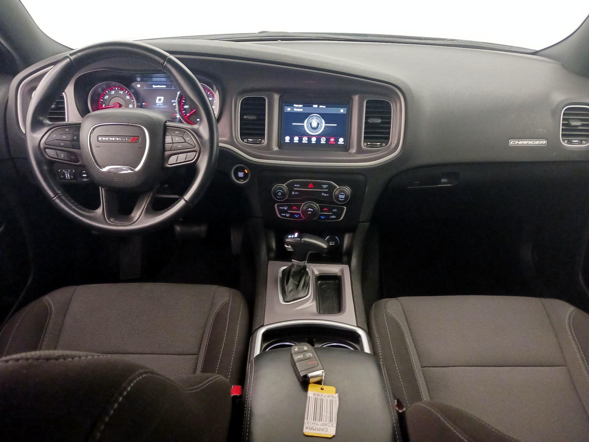Thumbnail: 2022 Dodge Charger - 9
