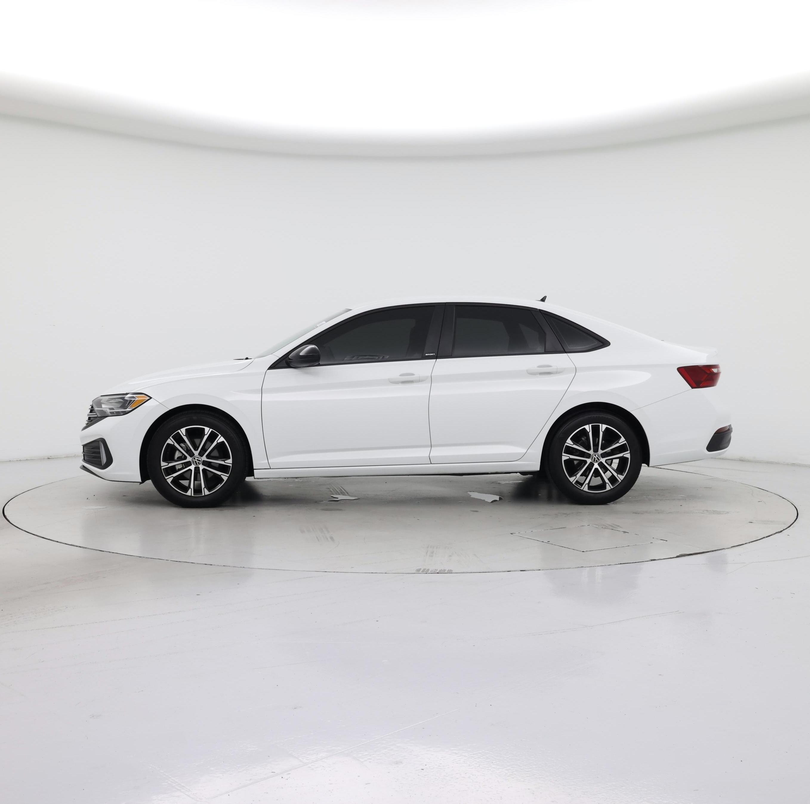 Thumbnail: 2024 Volkswagen Jetta - 3