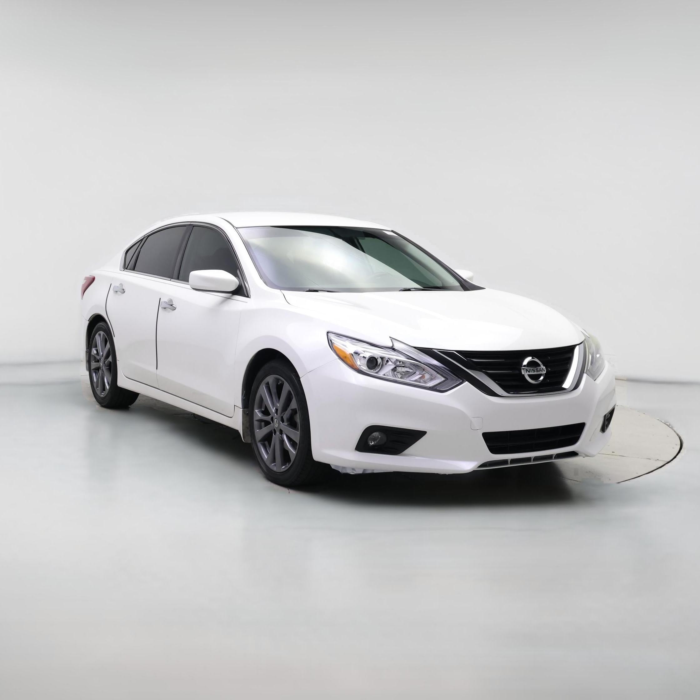 Thumbnail: 2018 Nissan Altima - 1