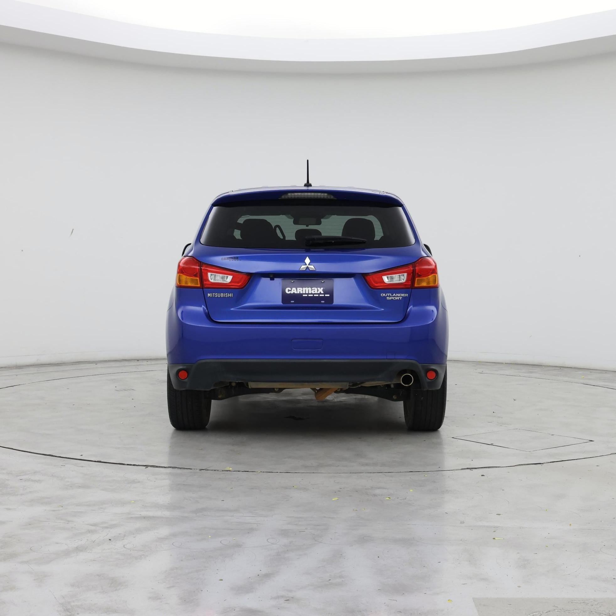 Thumbnail: 2015 Mitsubishi Outlander Sport - 6
