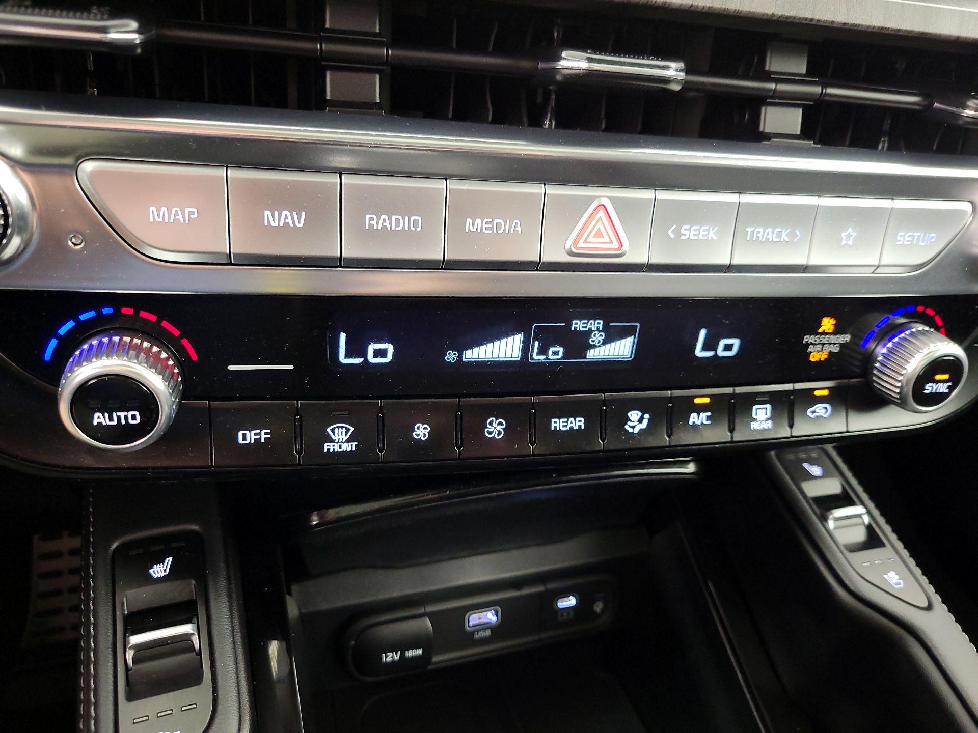 Thumbnail: 2024 Kia Telluride - 17