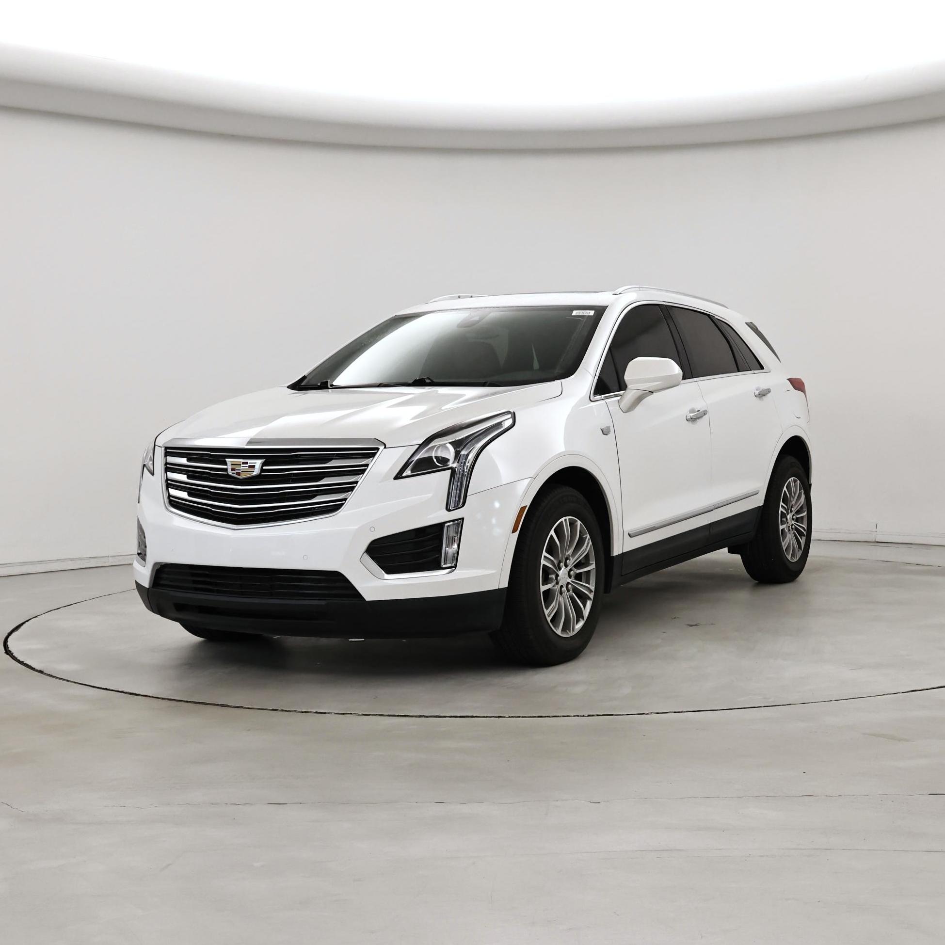Thumbnail: 2019 Cadillac XT5 - 4