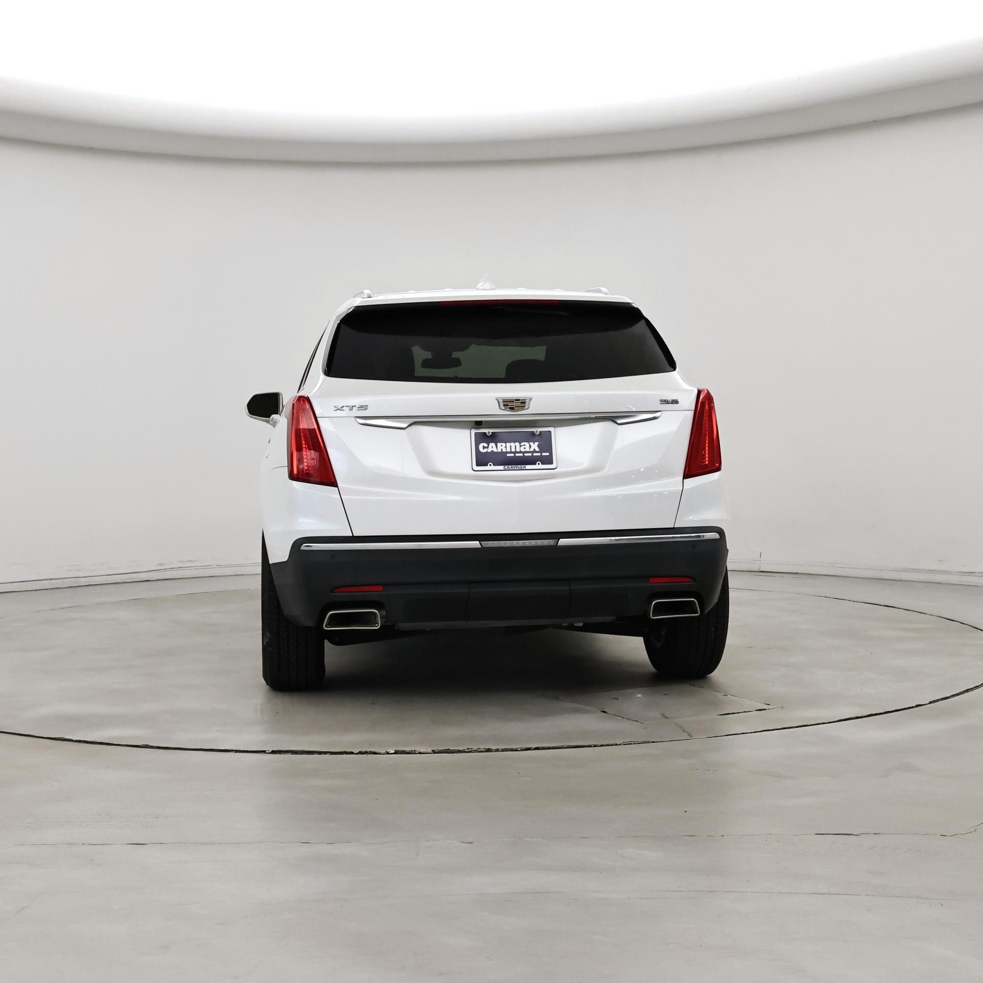 Thumbnail: 2019 Cadillac XT5 - 6