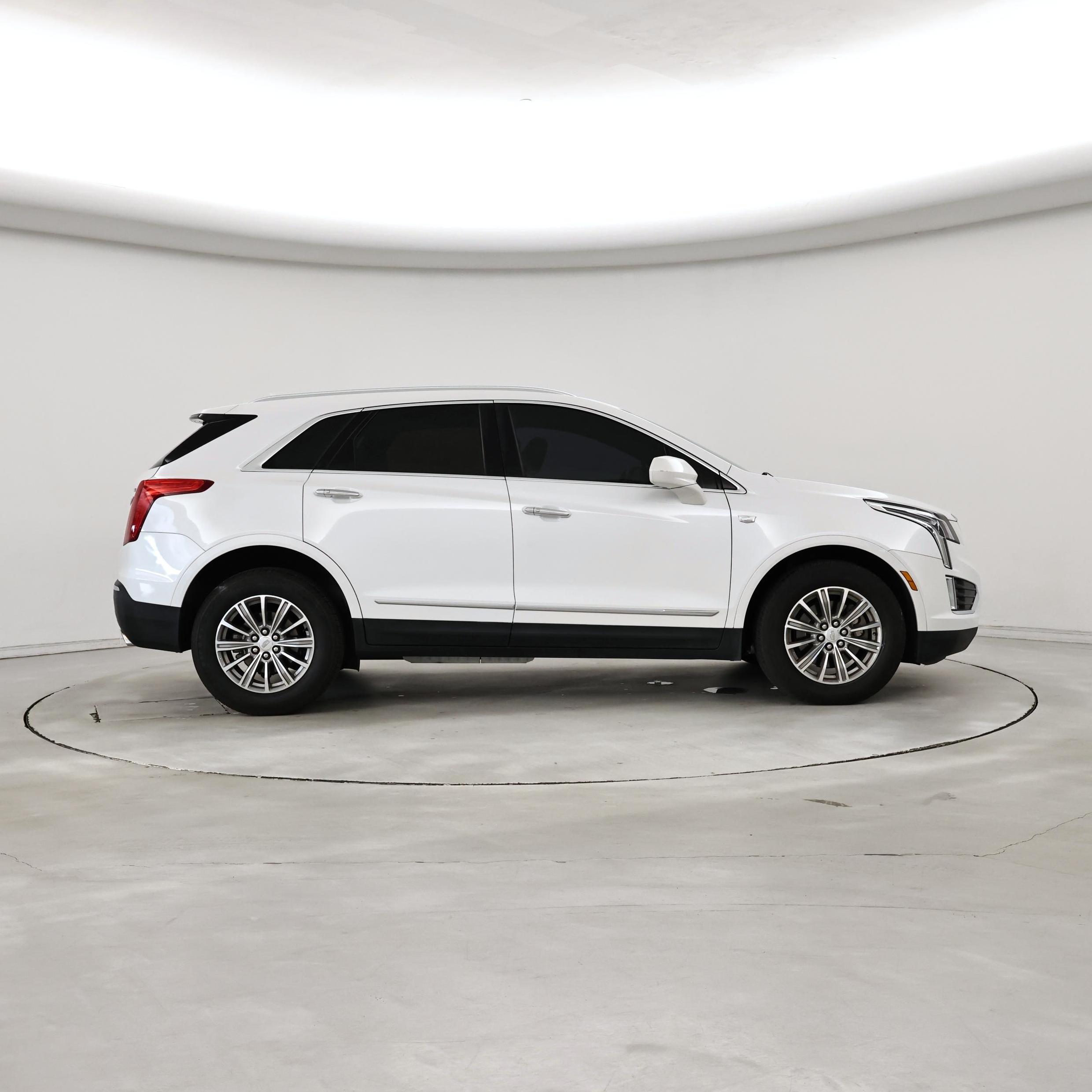 Thumbnail: 2019 Cadillac XT5 - 7