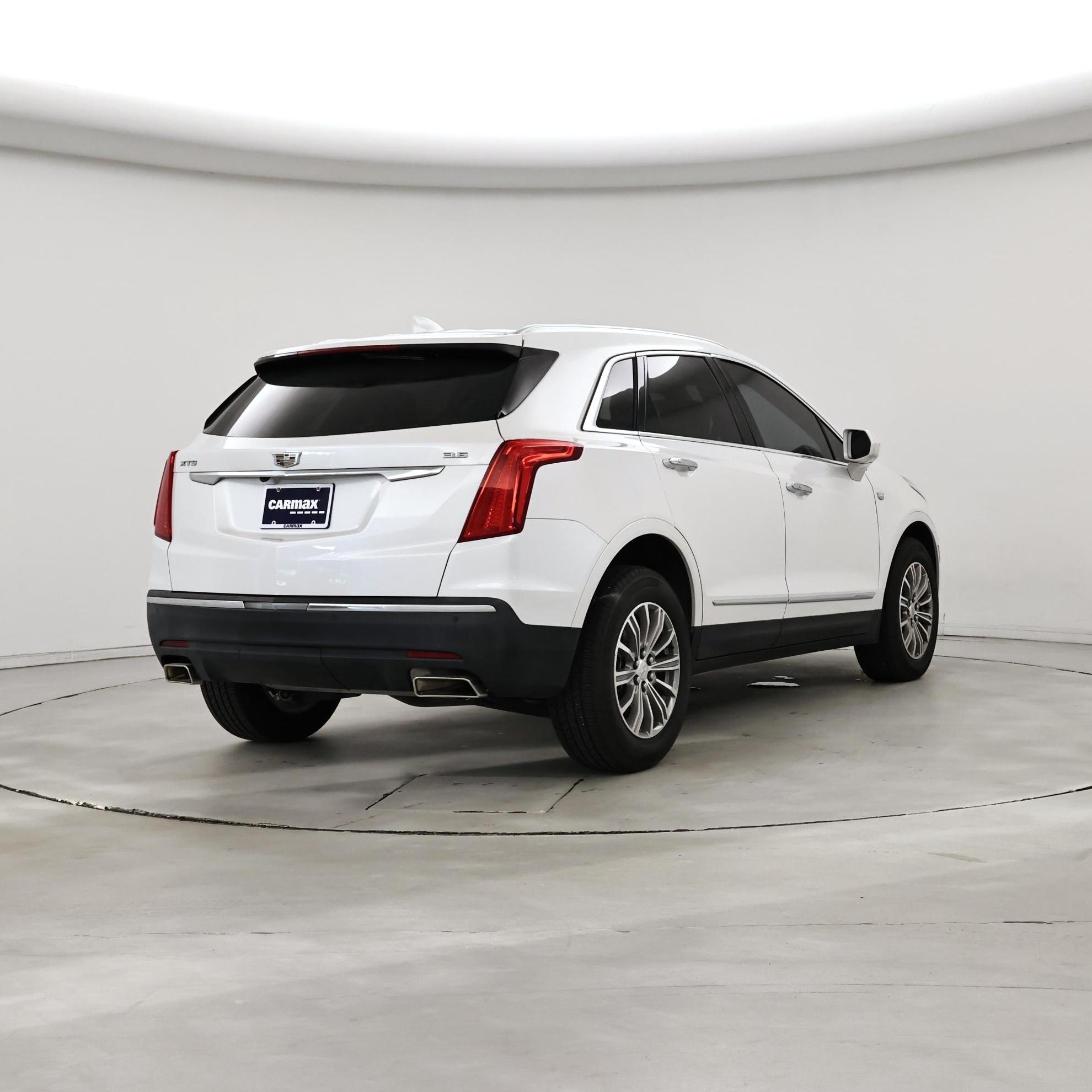 Thumbnail: 2019 Cadillac XT5 - 8