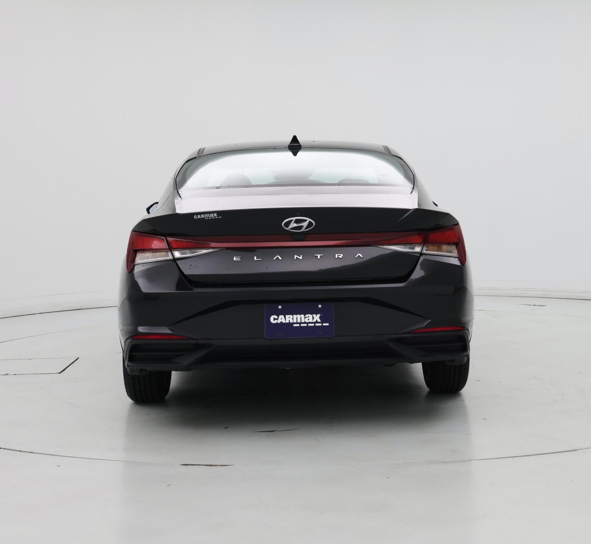 Thumbnail: 2022 Hyundai Elantra - 6