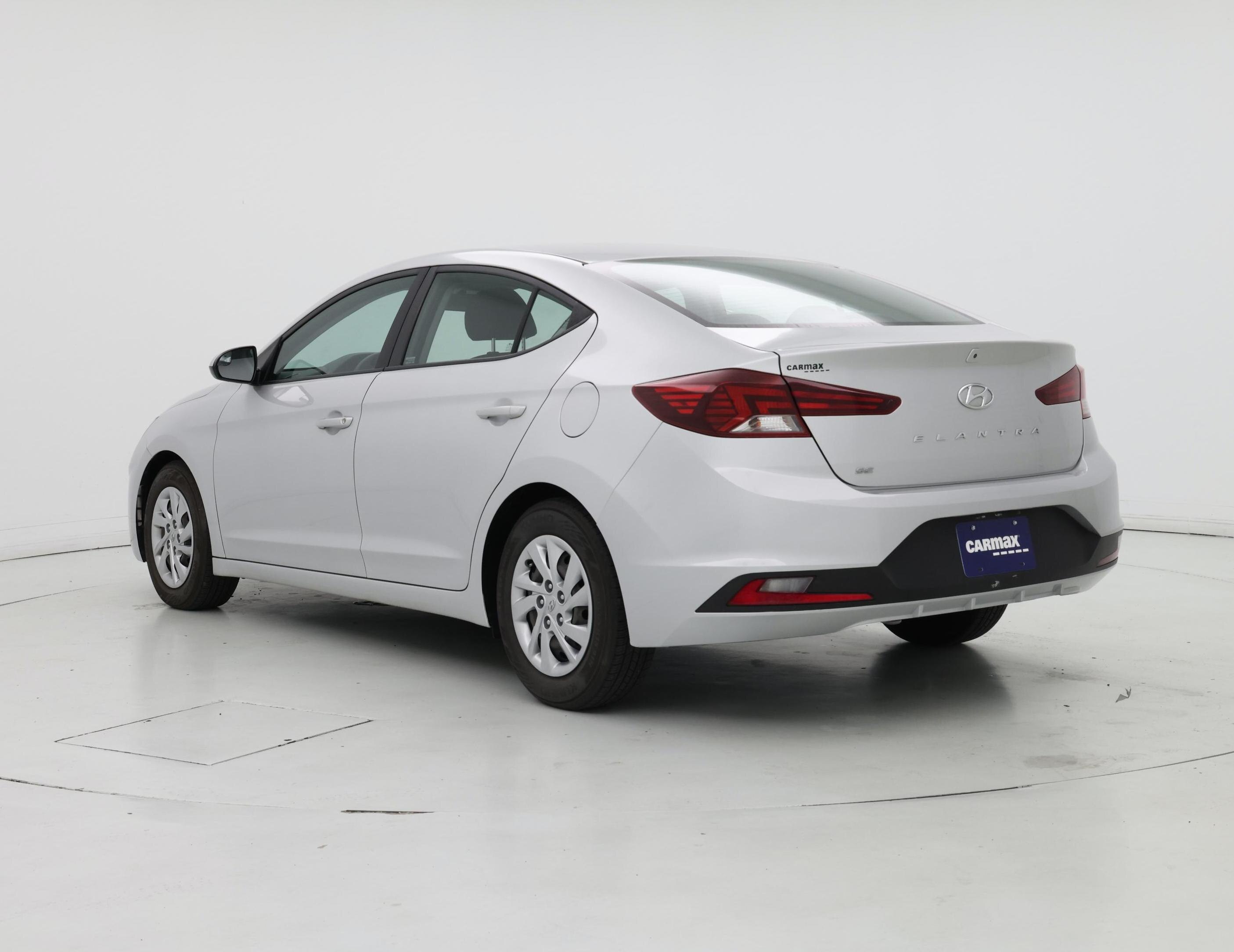 Thumbnail: 2019 Hyundai Elantra - 2