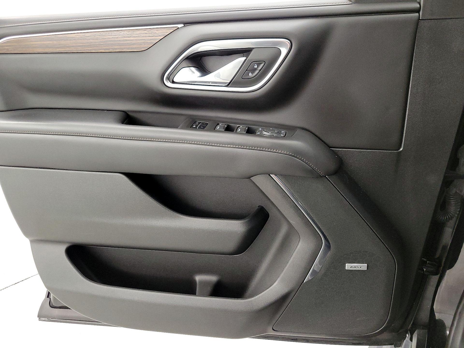 Thumbnail: 2023 Chevrolet Tahoe - 12