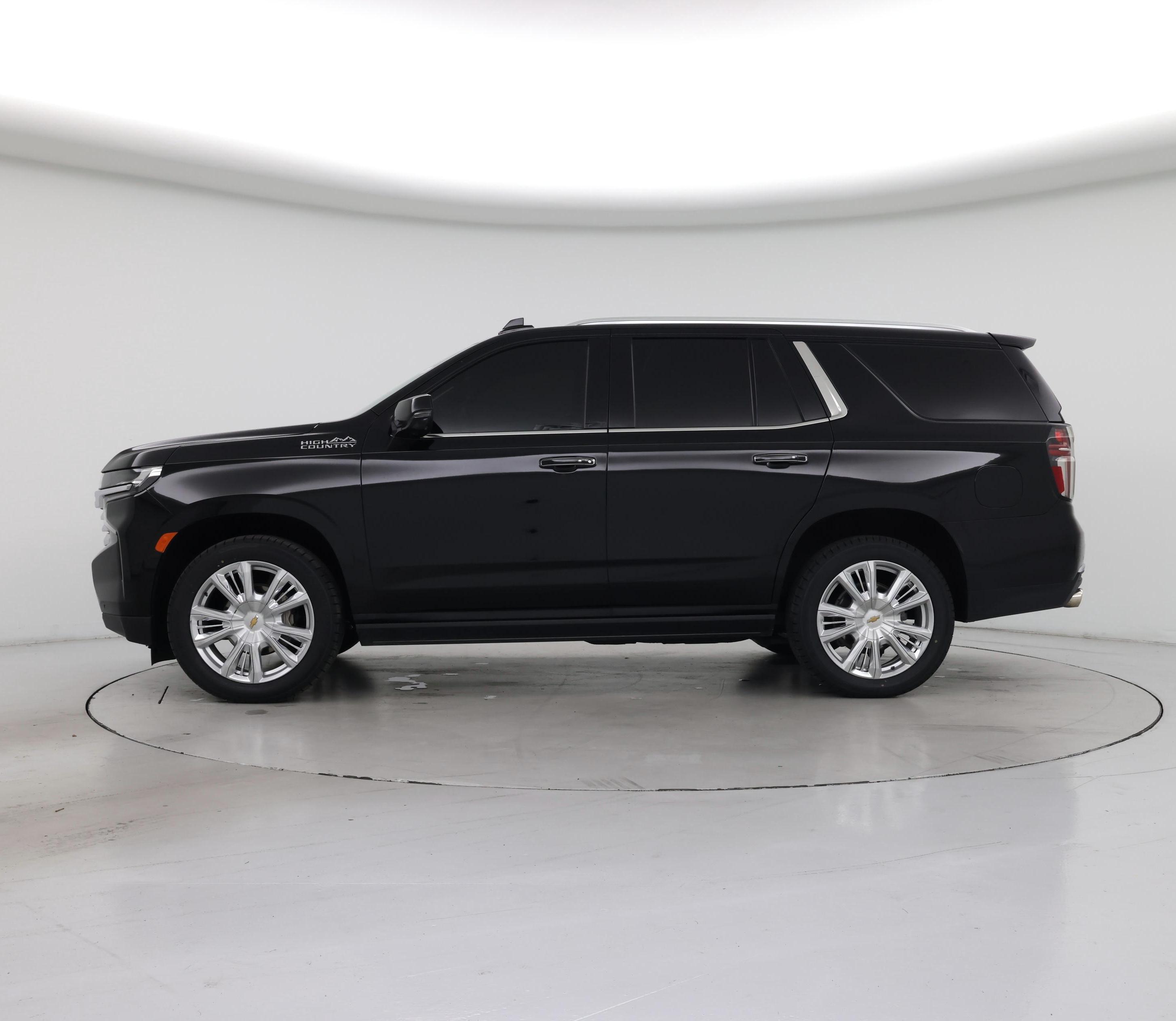 Thumbnail: 2023 Chevrolet Tahoe - 3