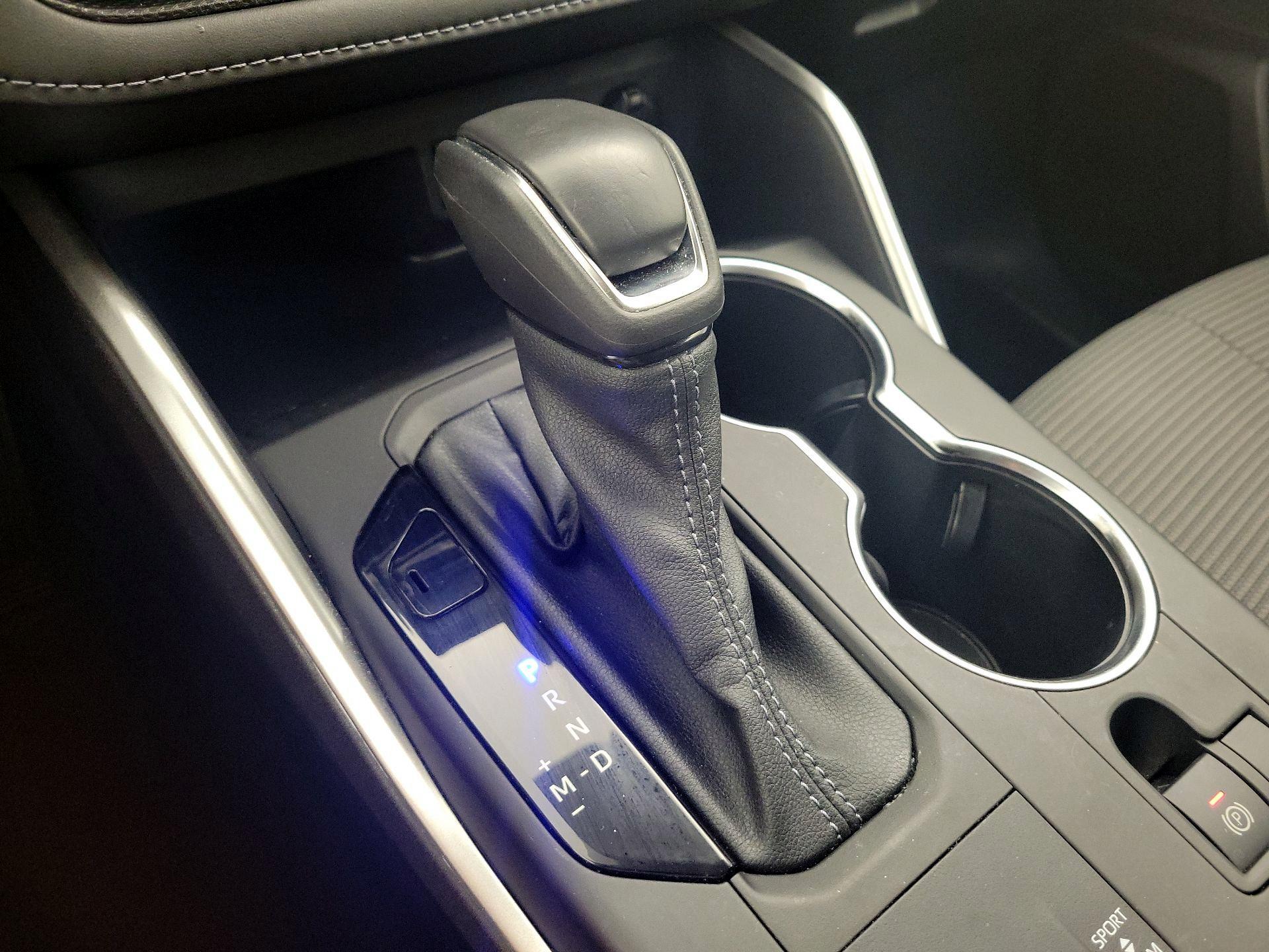 Thumbnail: 2022 Toyota Highlander - 17