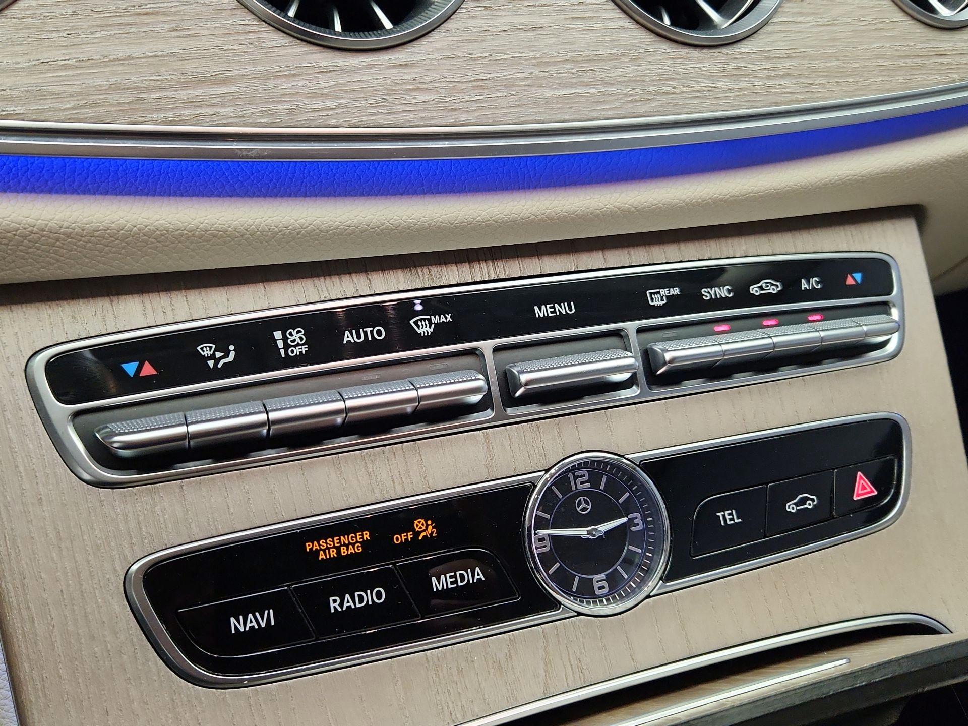 Thumbnail: 2018 Mercedes-Benz E-Class - 17