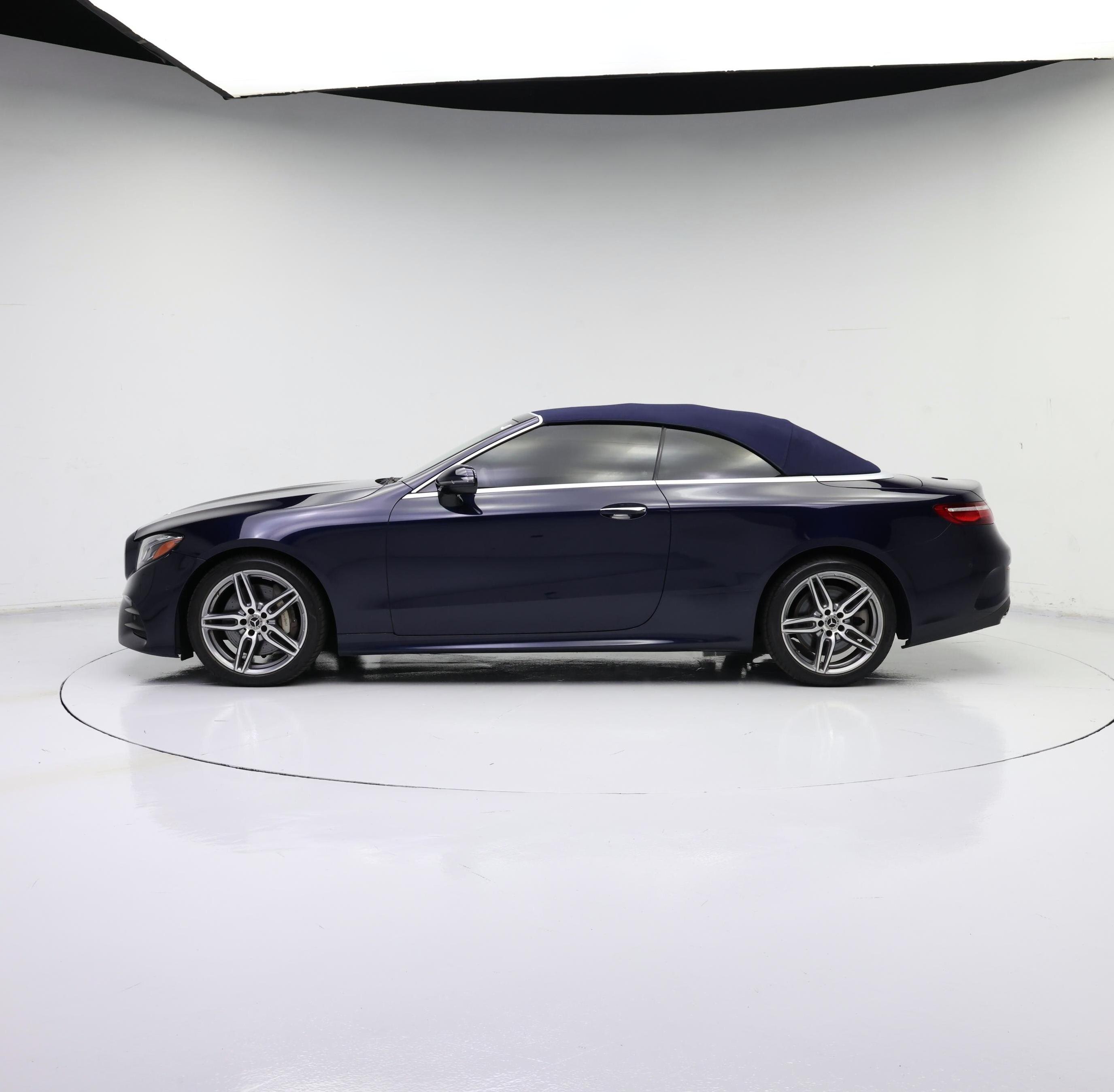 Thumbnail: 2018 Mercedes-Benz E-Class - 3