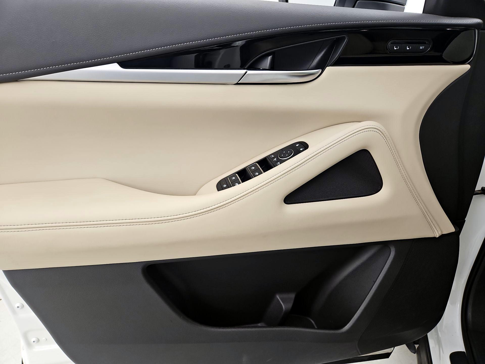 Thumbnail: 2024 INFINITI QX60 - 12