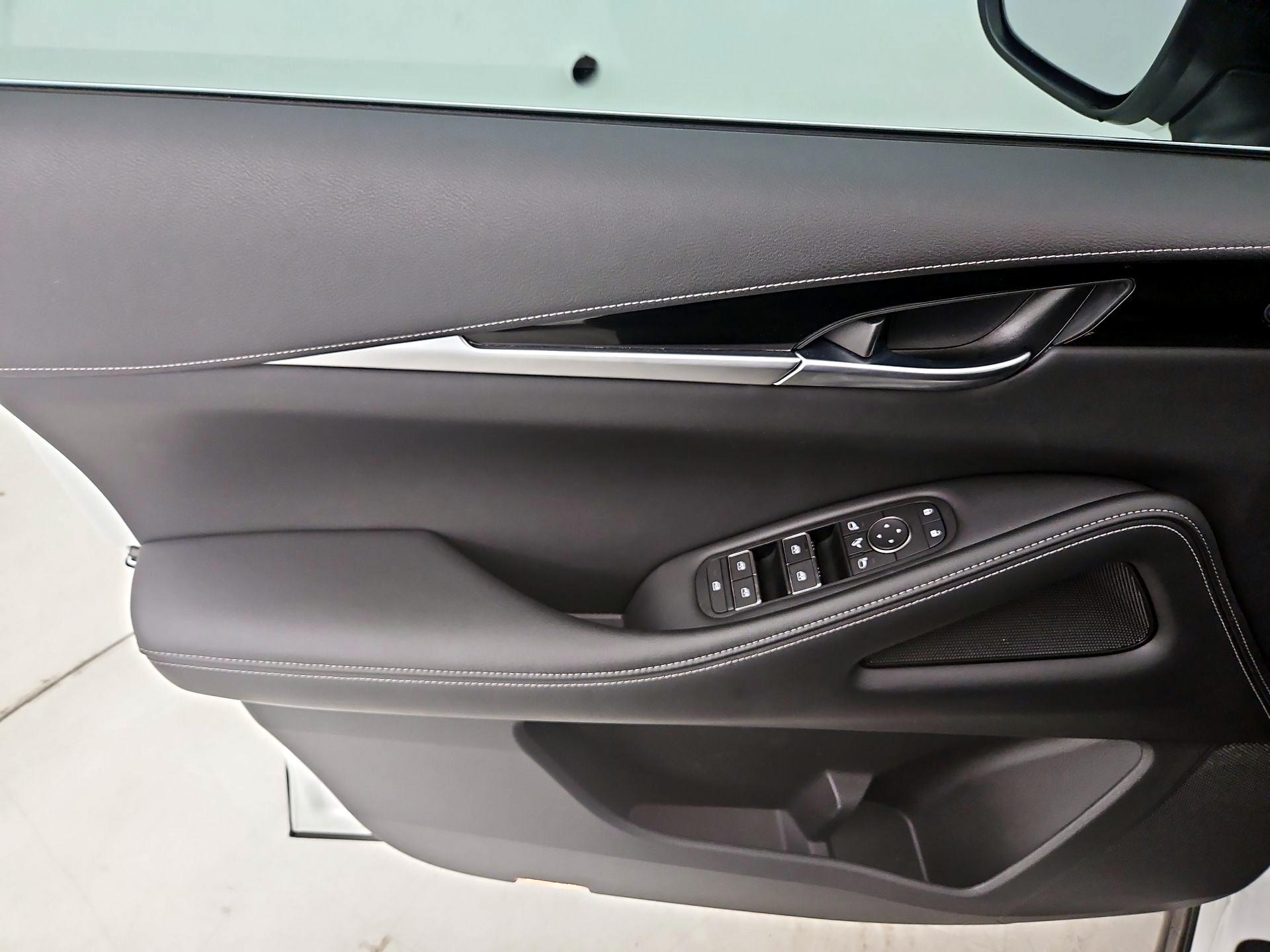 Thumbnail: 2024 INFINITI QX60 - 12