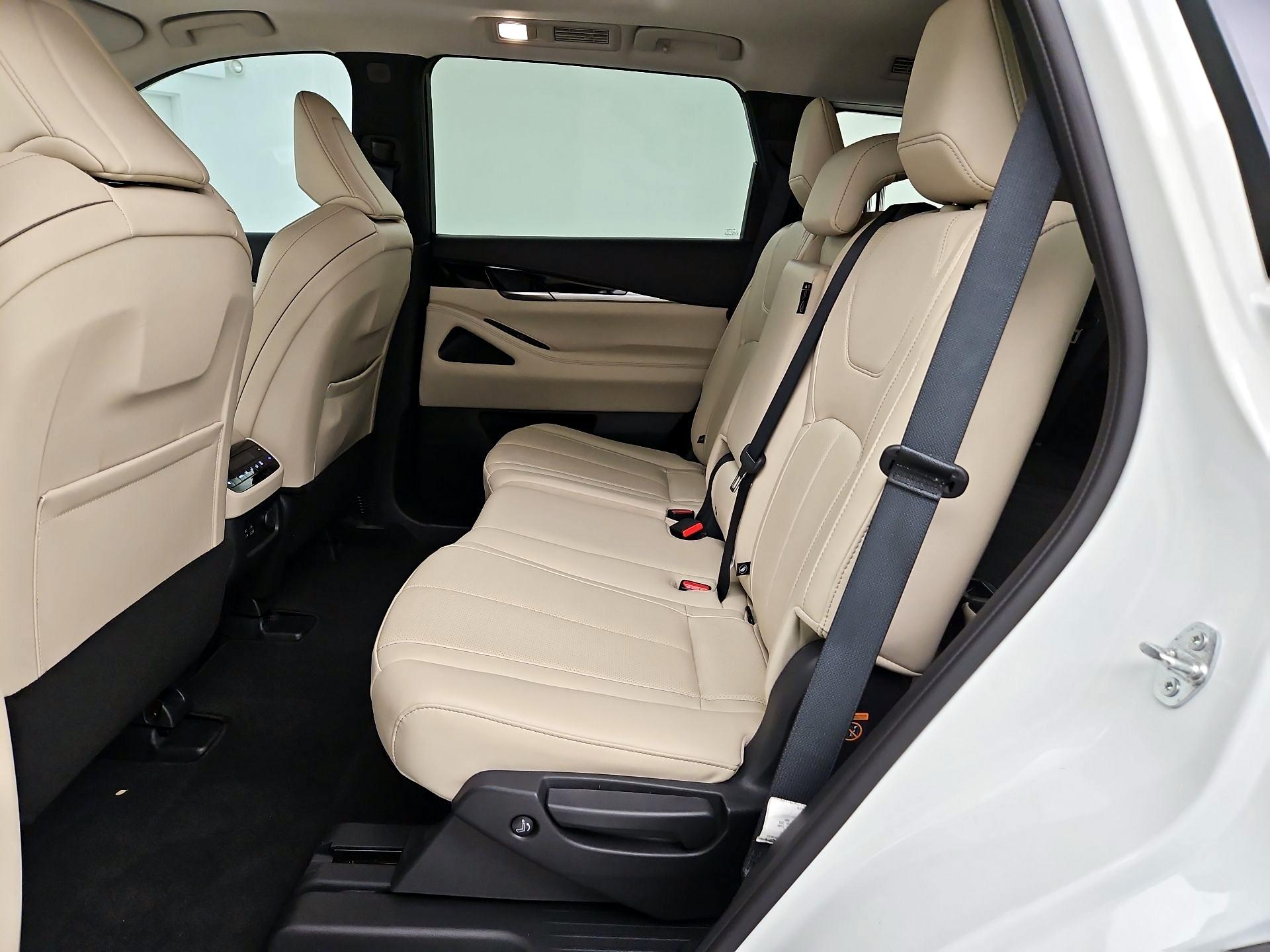 Thumbnail: 2024 INFINITI QX60 - 20