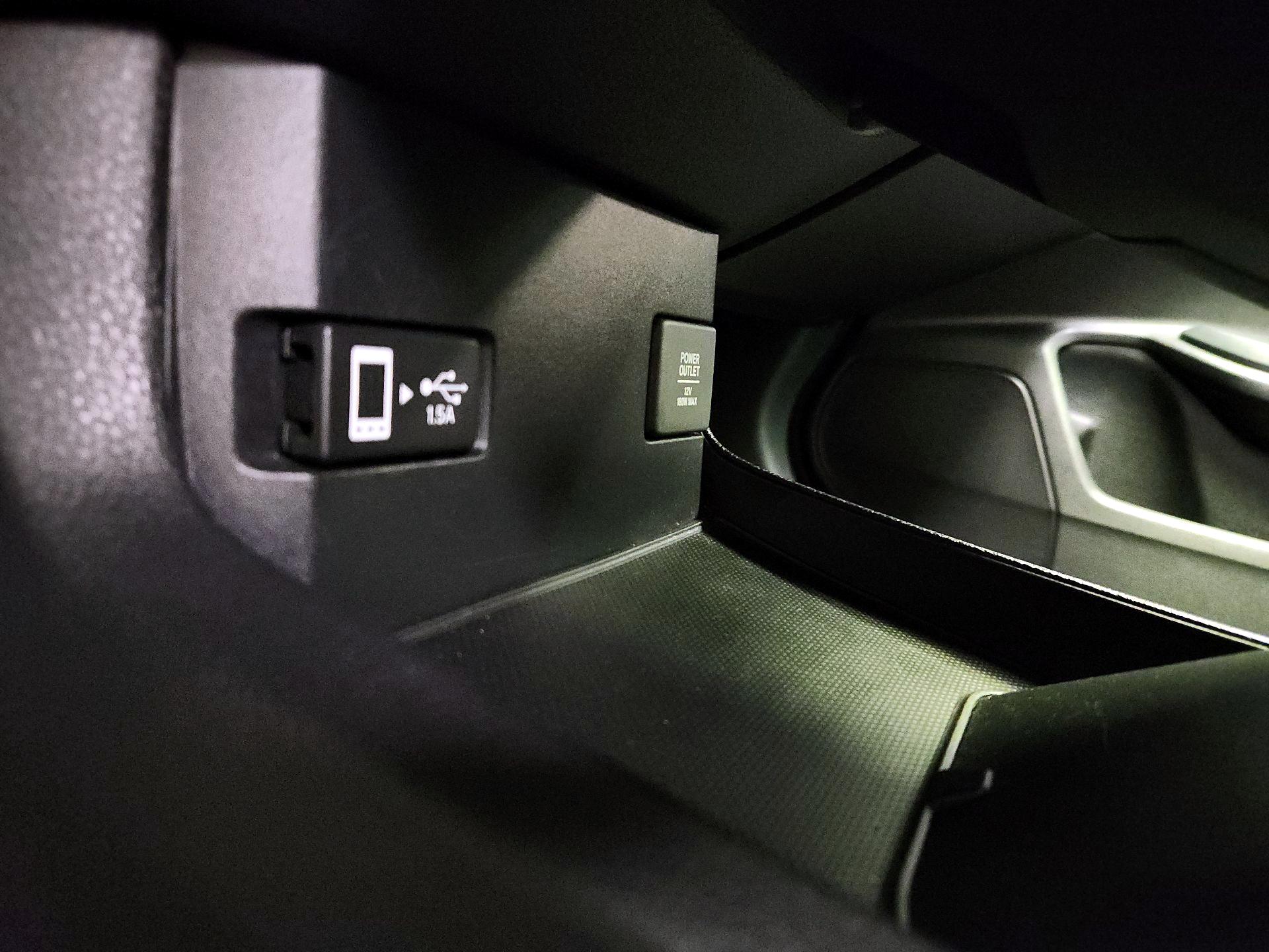 Thumbnail: 2016 Honda Civic - 18
