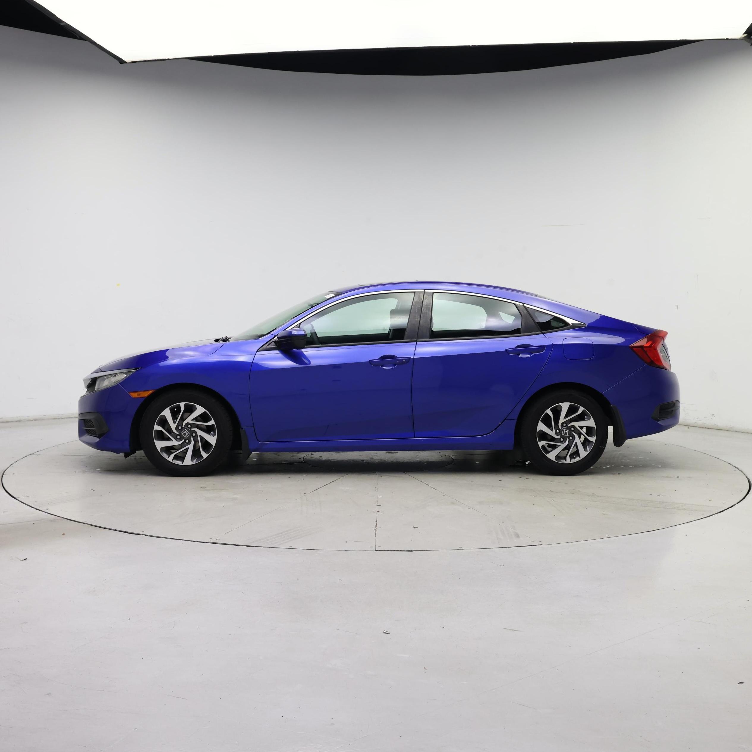 Thumbnail: 2016 Honda Civic - 3