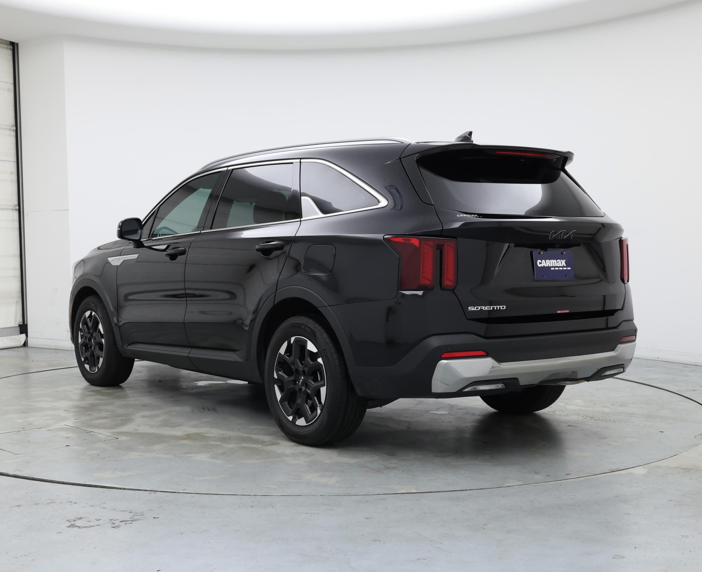 Thumbnail: 2025 Kia Sorento - 2