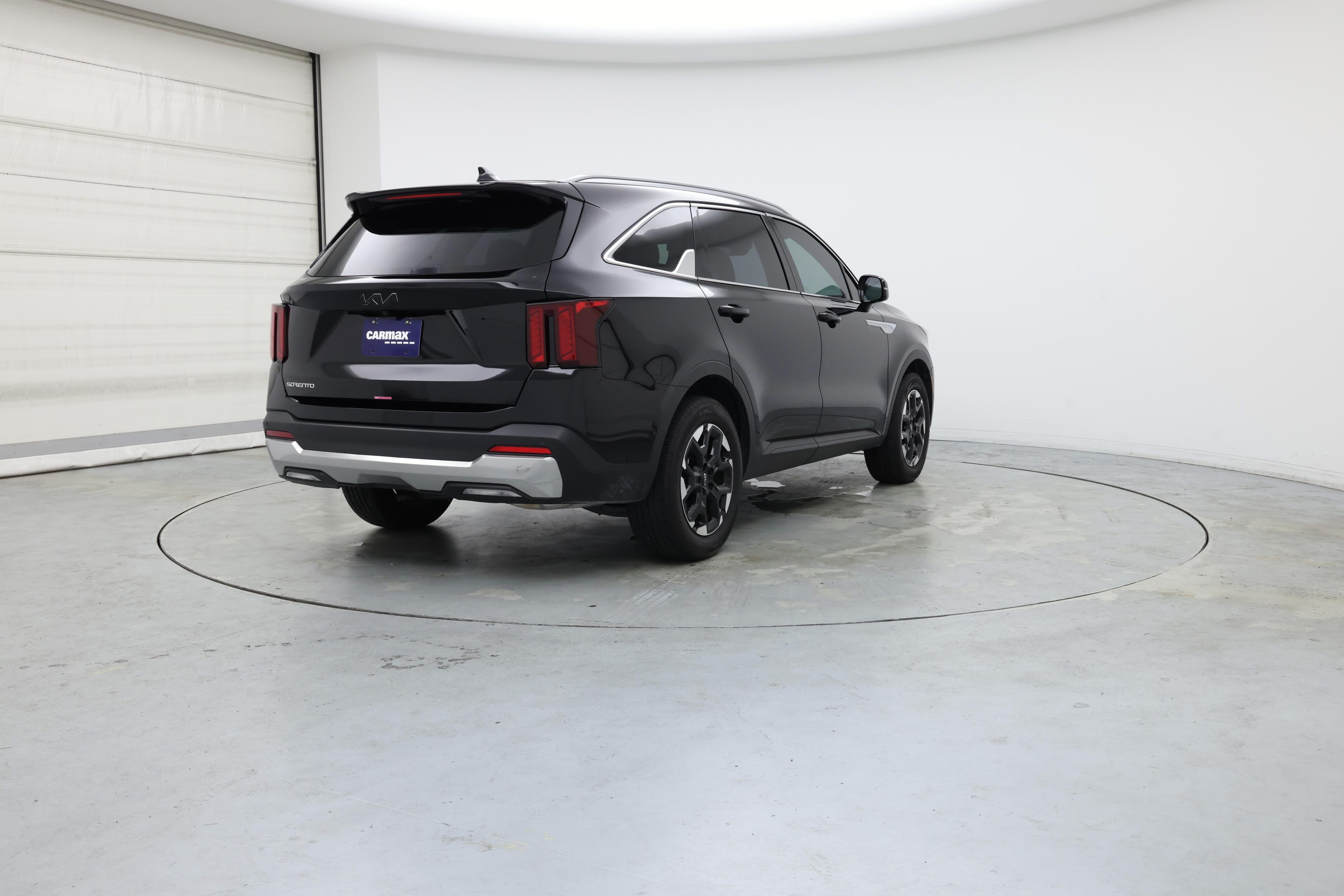 Thumbnail: 2025 Kia Sorento - 8