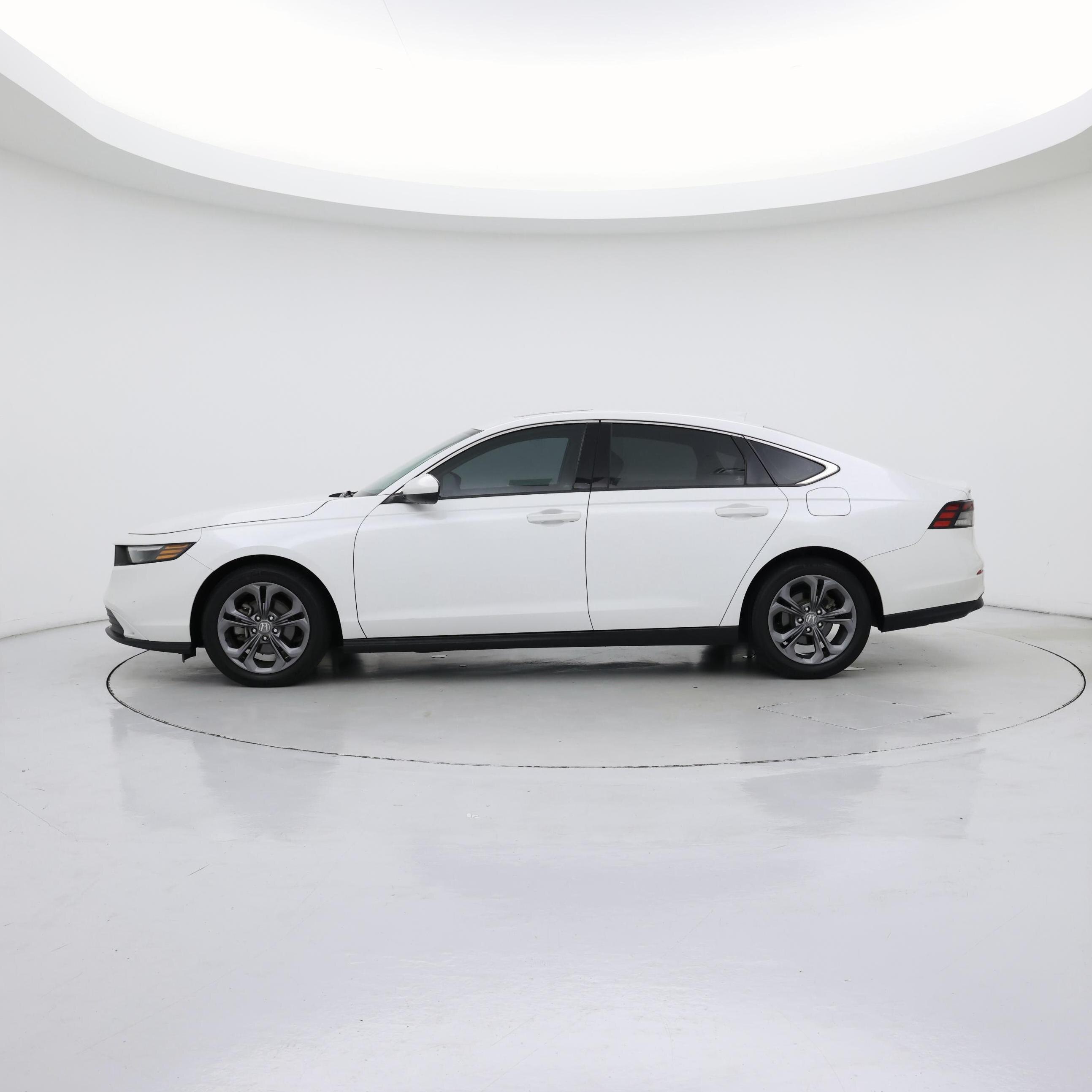 Thumbnail: 2023 Honda Accord - 3