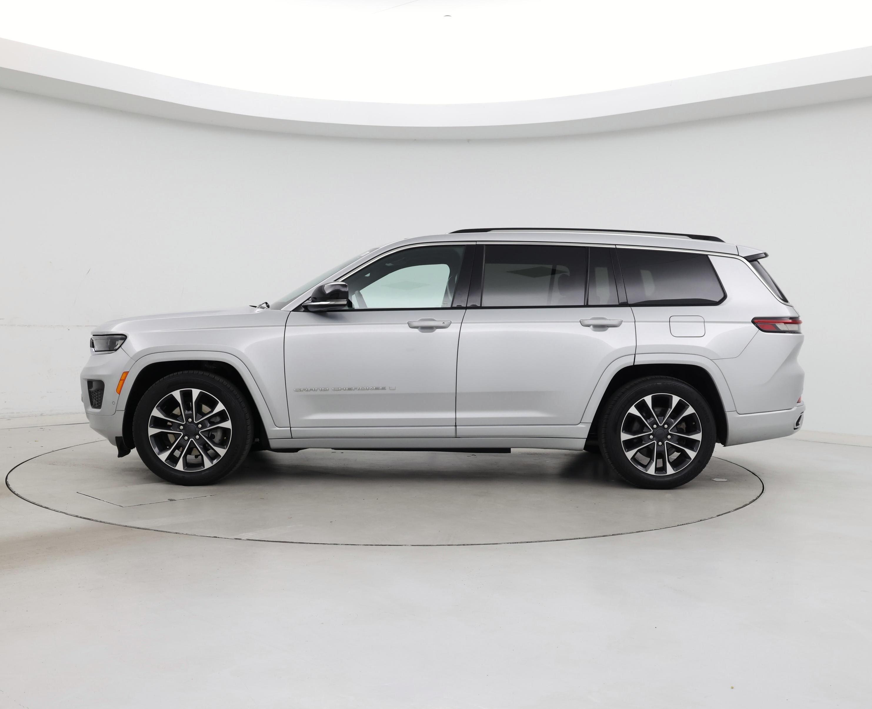 Thumbnail: 2023 Jeep Grand Cherokee L - 3