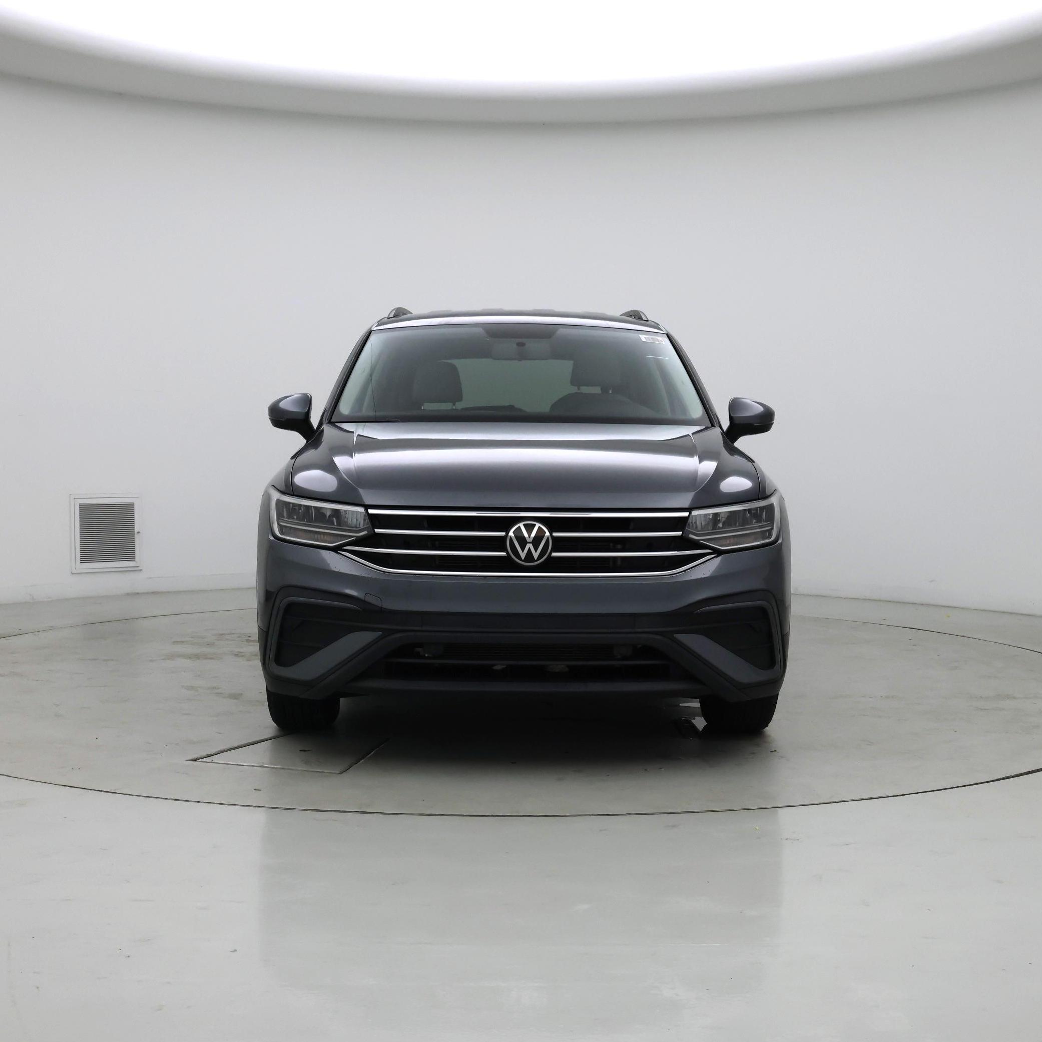 Thumbnail: 2022 Volkswagen Tiguan - 5