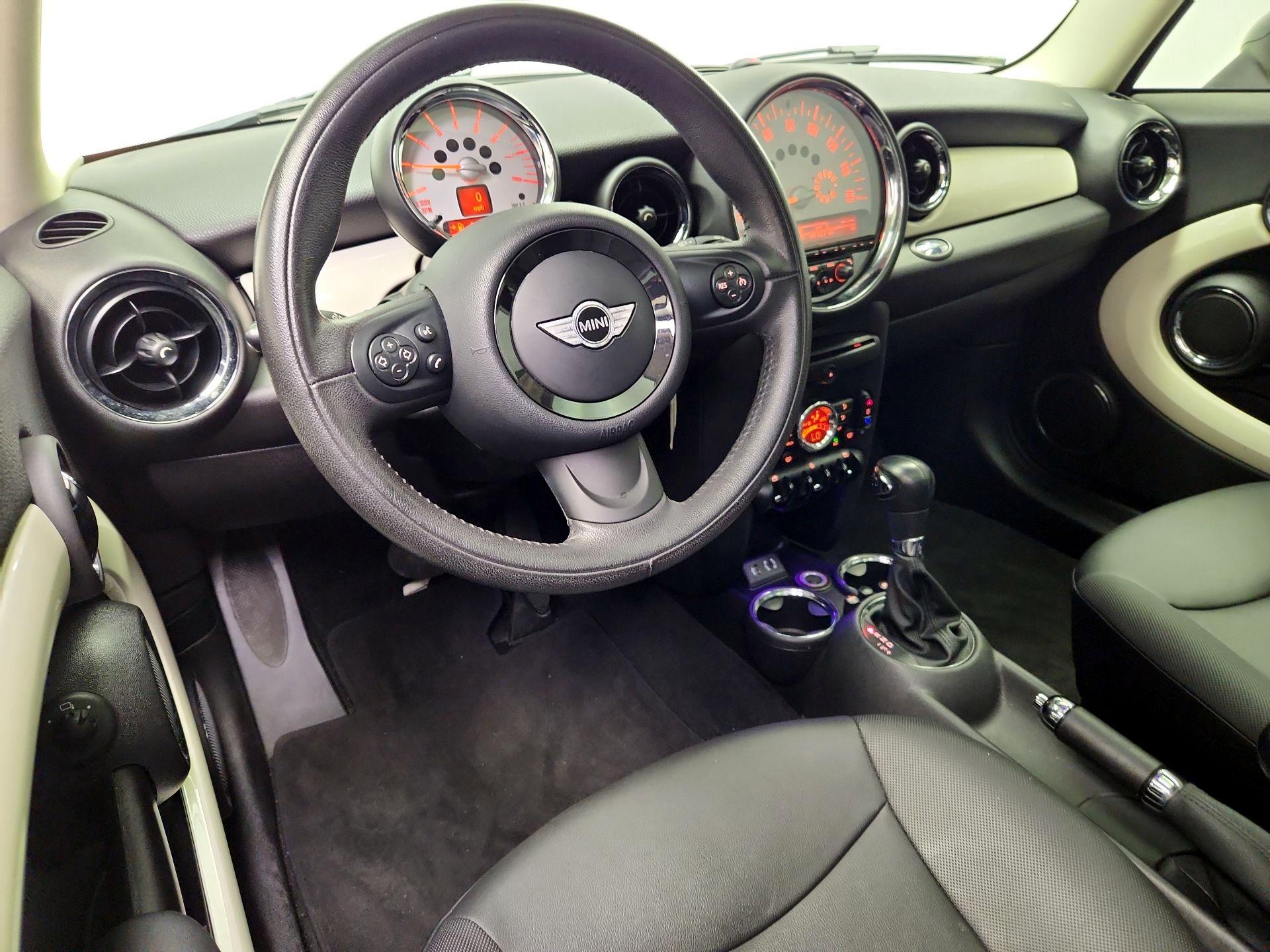 Thumbnail: 2014 MINI Cooper Clubman - 9