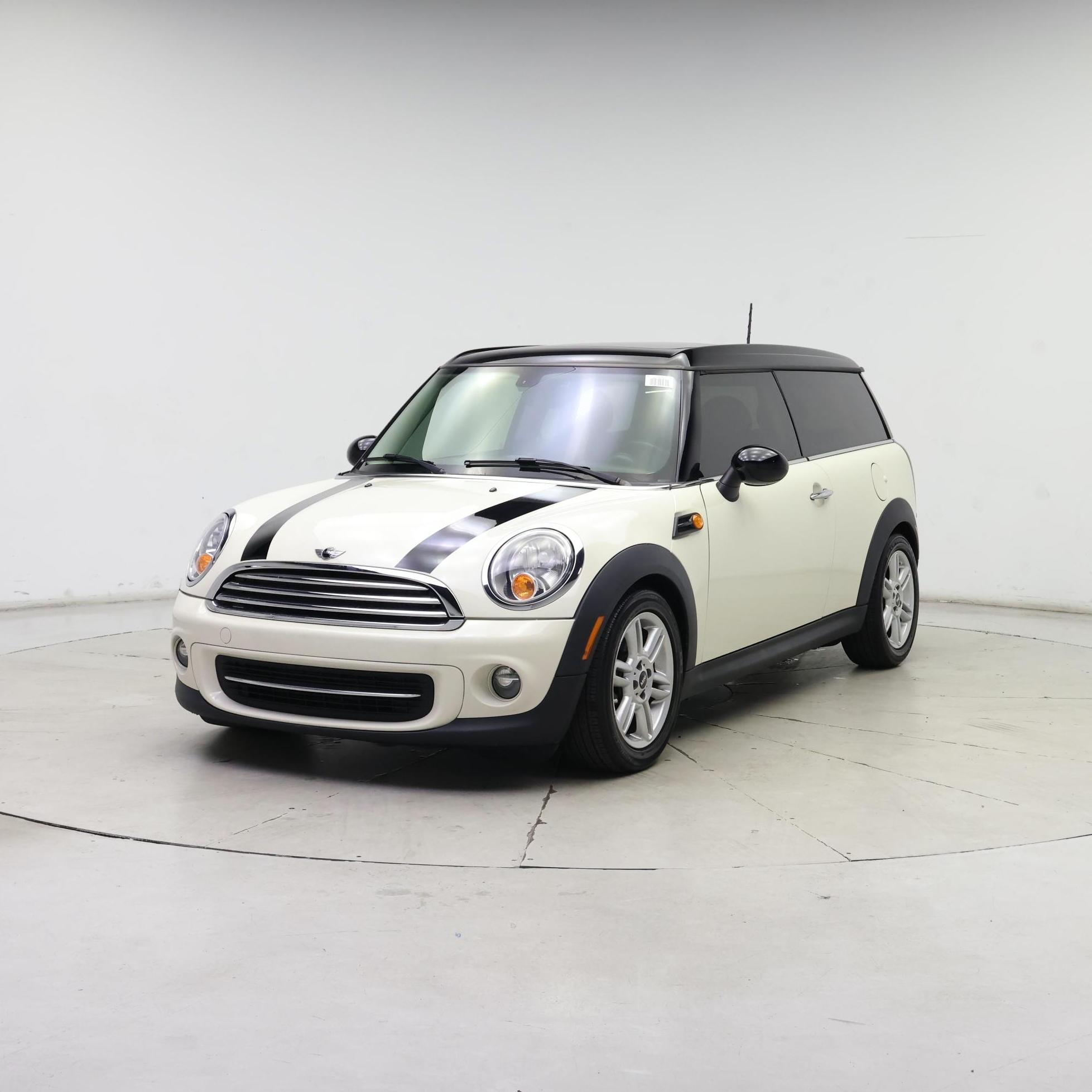 Thumbnail: 2014 MINI Cooper Clubman - 4