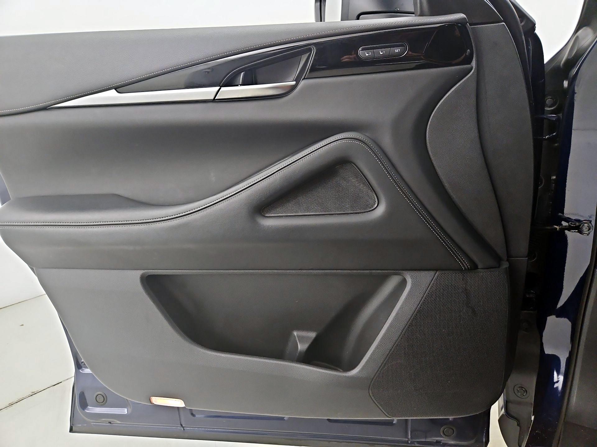 Thumbnail: 2024 INFINITI QX60 - 12