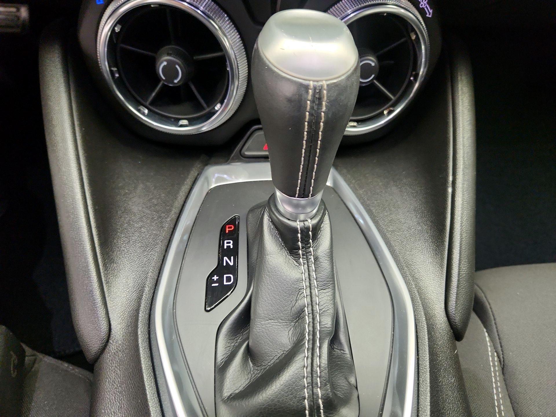 Thumbnail: 2016 Chevrolet Camaro - 16