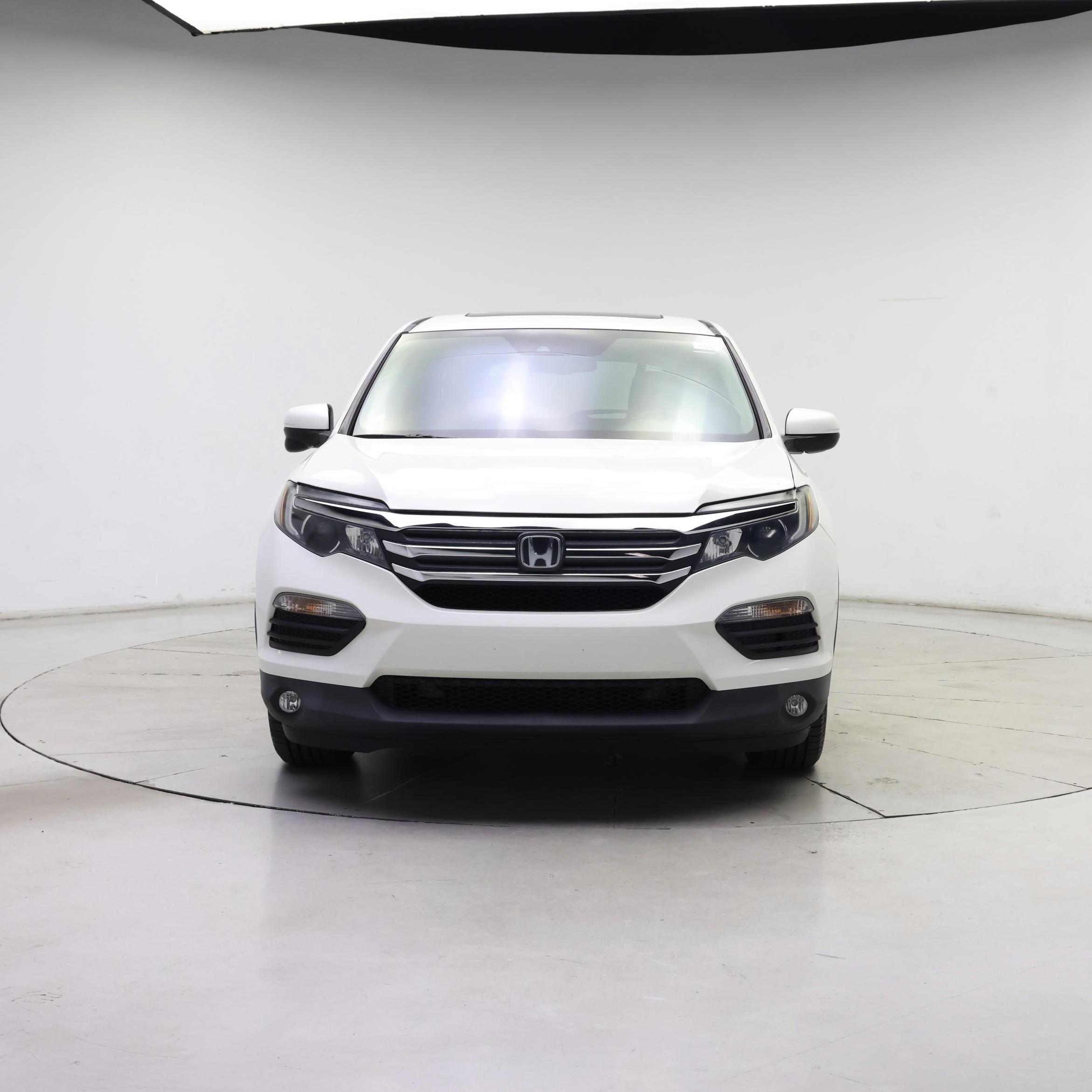 Thumbnail: 2018 Honda Pilot - 5