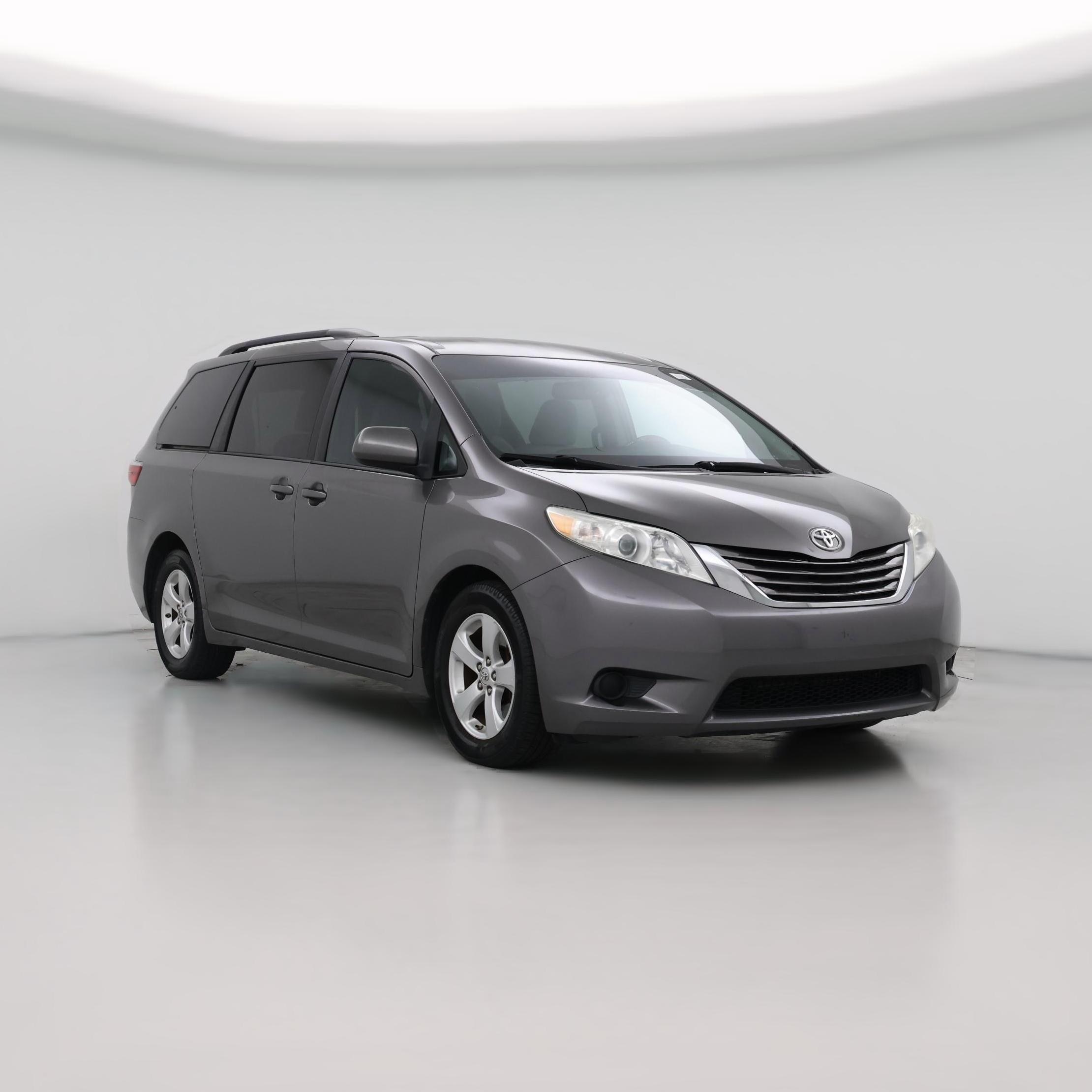 Thumbnail: 2016 Toyota Sienna - 1