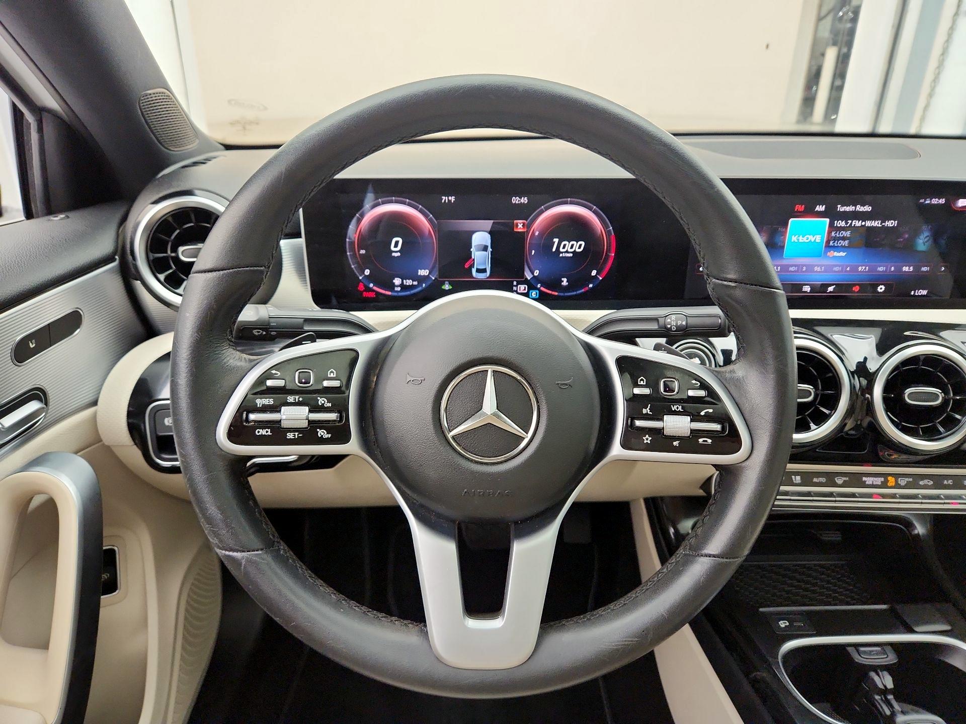 Thumbnail: 2019 Mercedes-Benz A-Class - 10