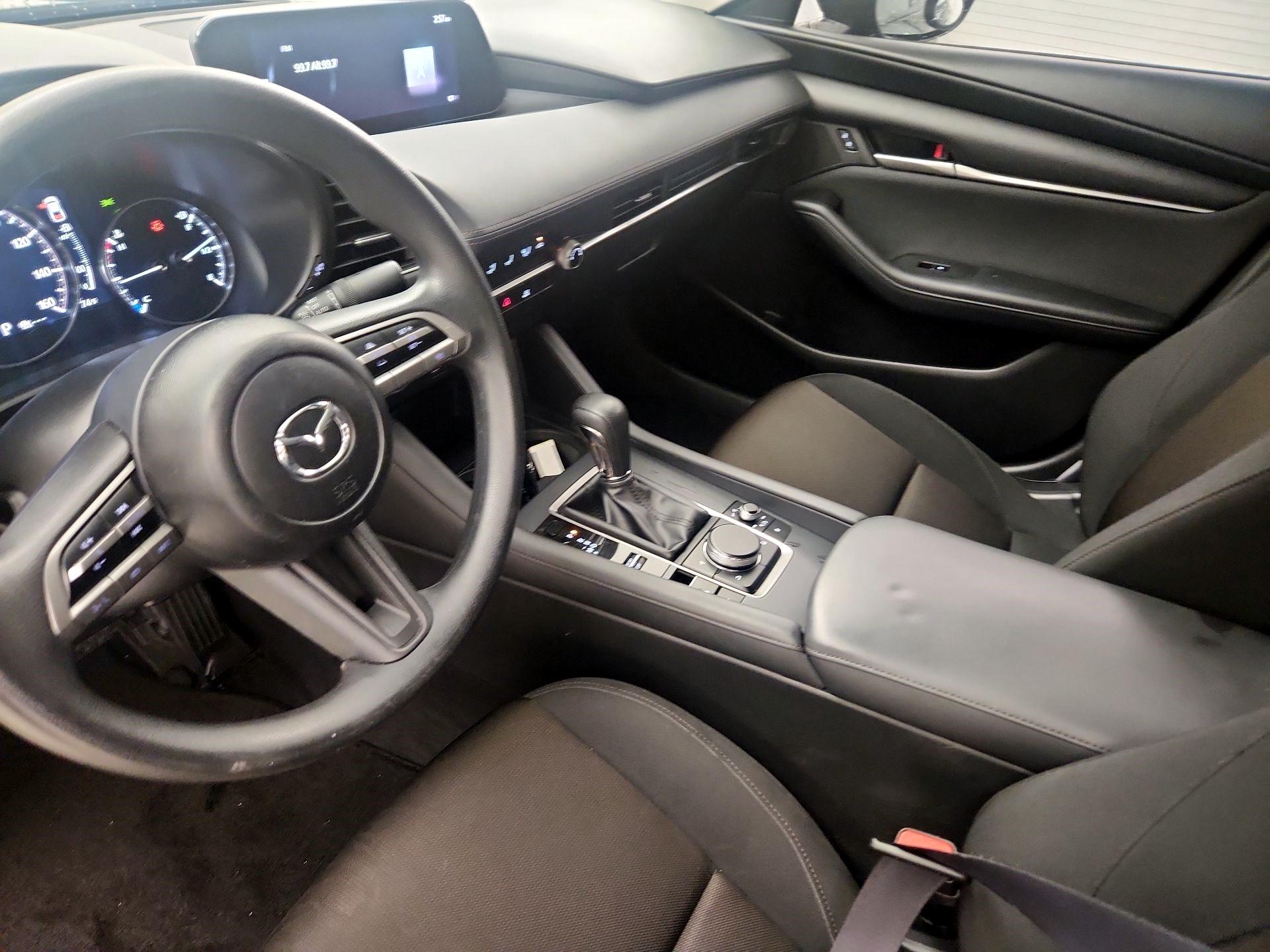 Thumbnail: 2021 Mazda Mazda3 - 11