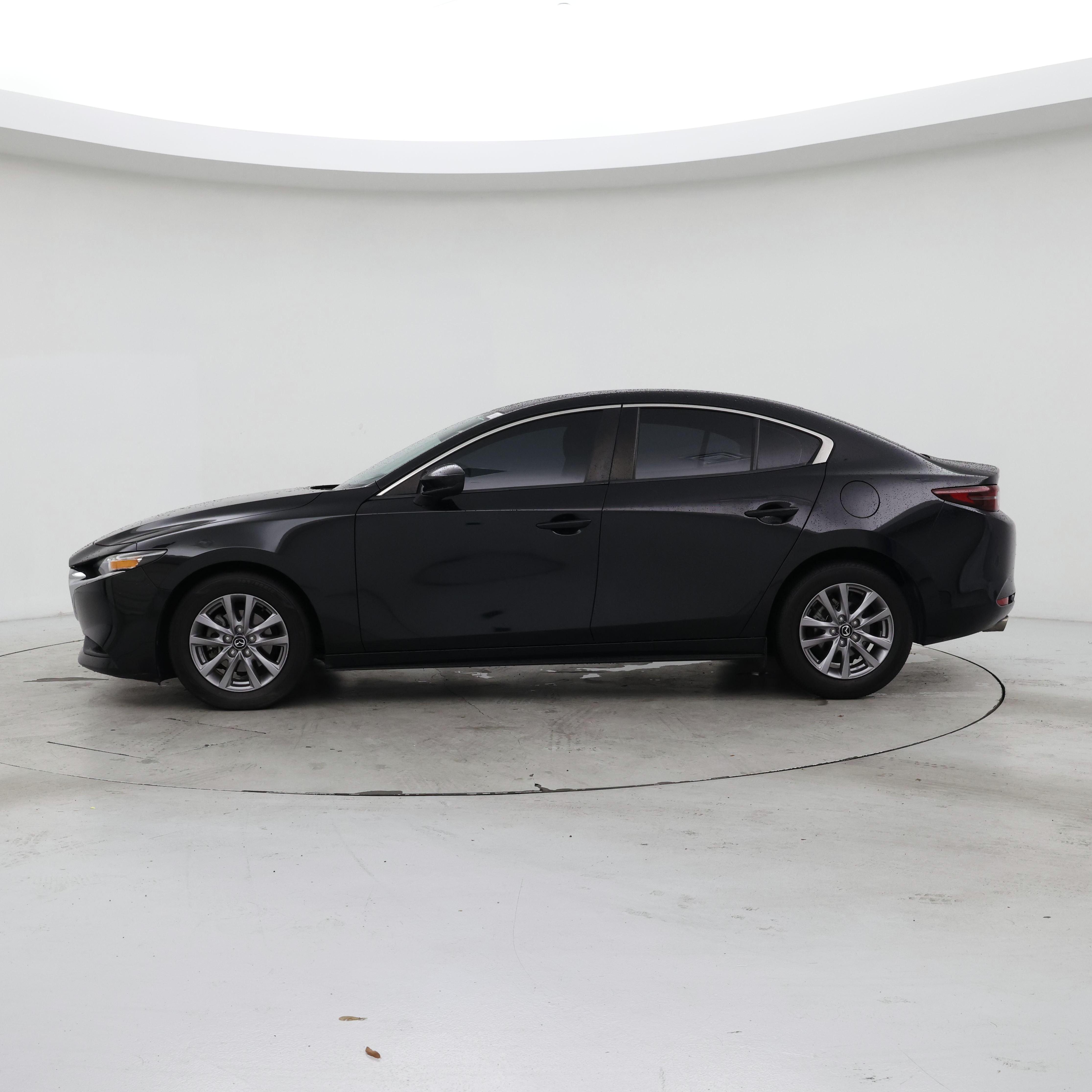 Thumbnail: 2021 Mazda Mazda3 - 3