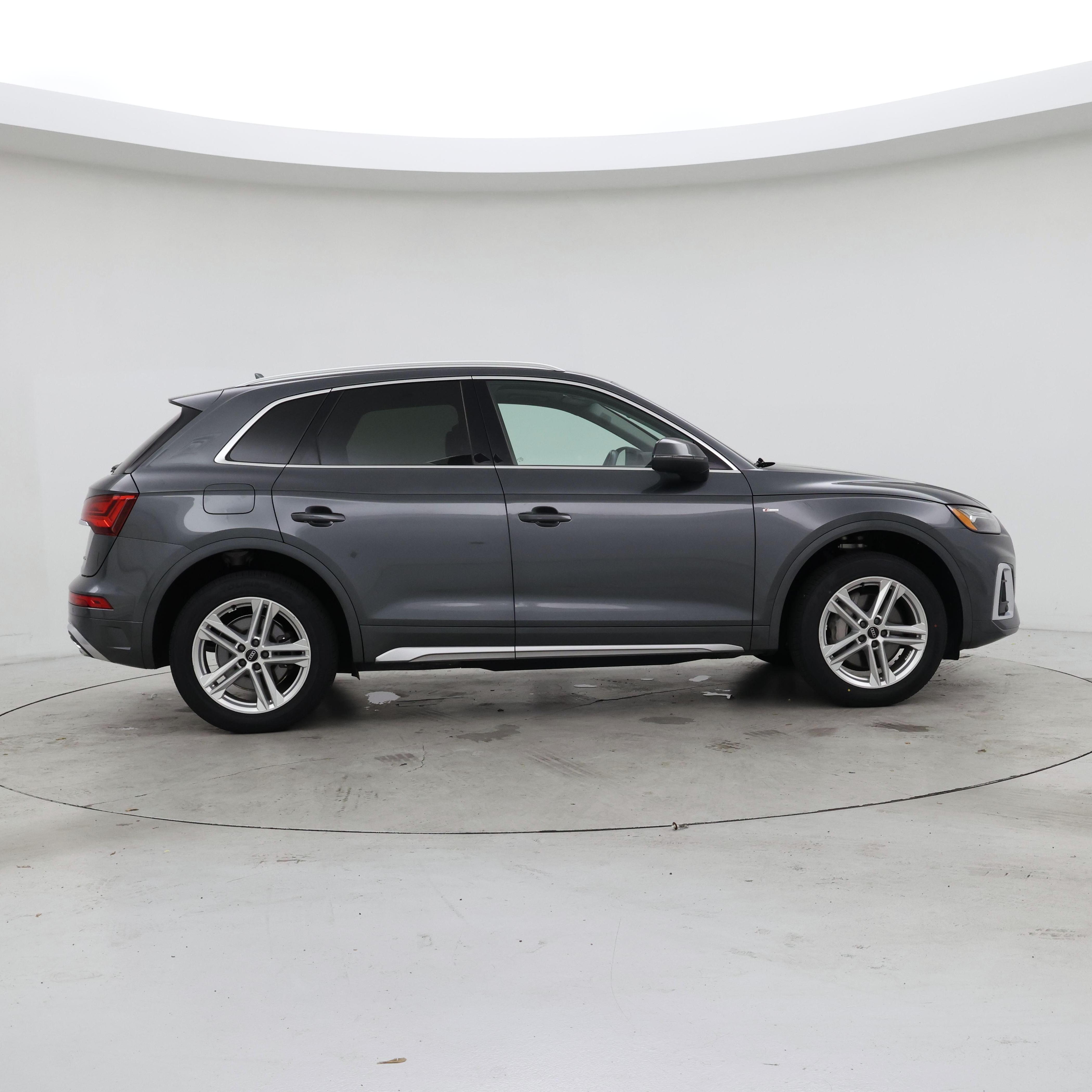 Thumbnail: 2021 Audi Q5 - 7
