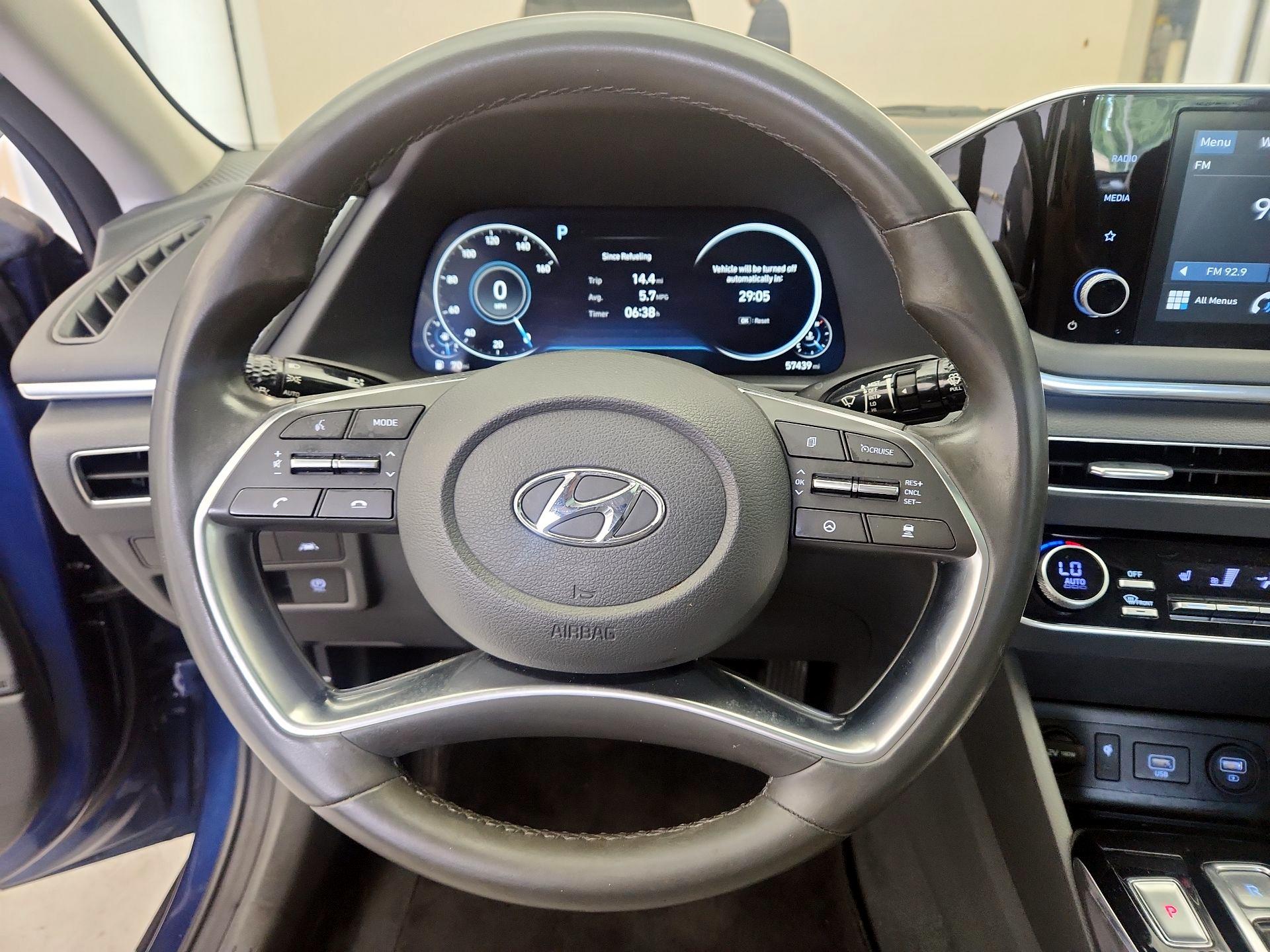Thumbnail: 2020 Hyundai Sonata - 10